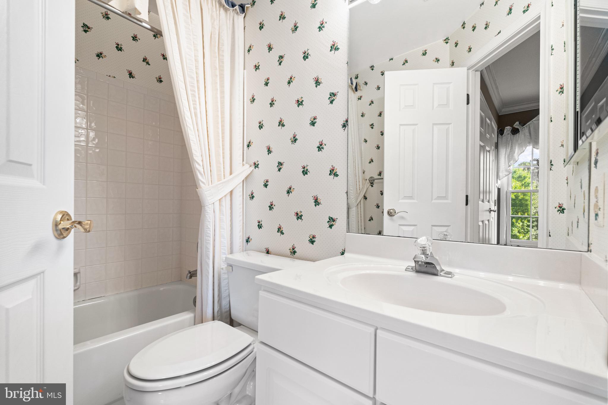 FULL CRY FARM - Residential