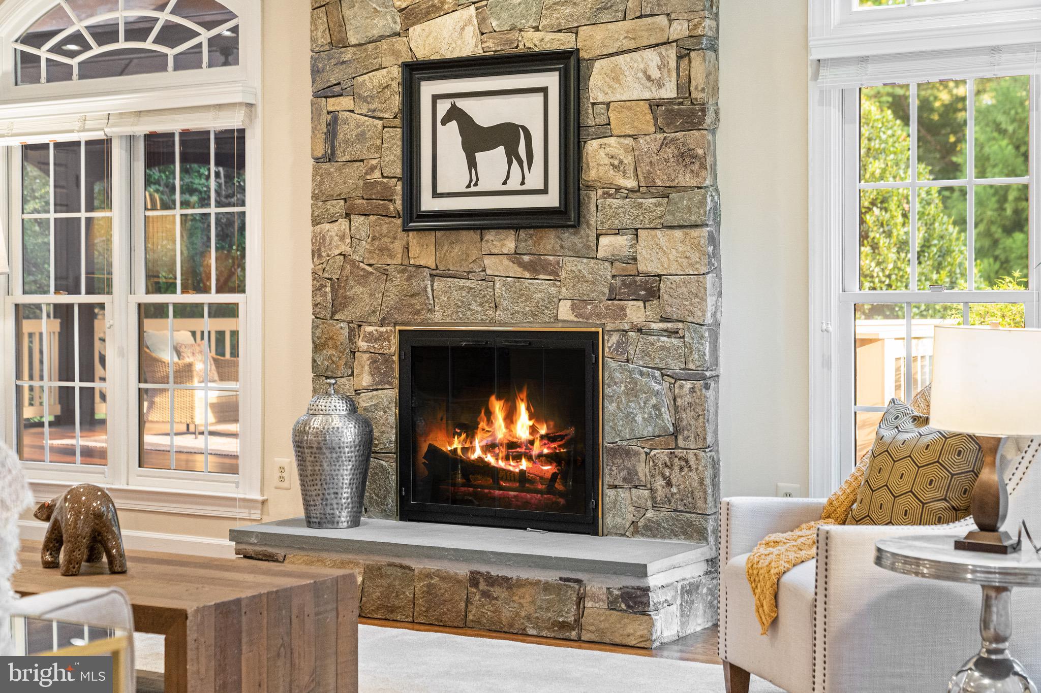 FULL CRY FARM - Residential