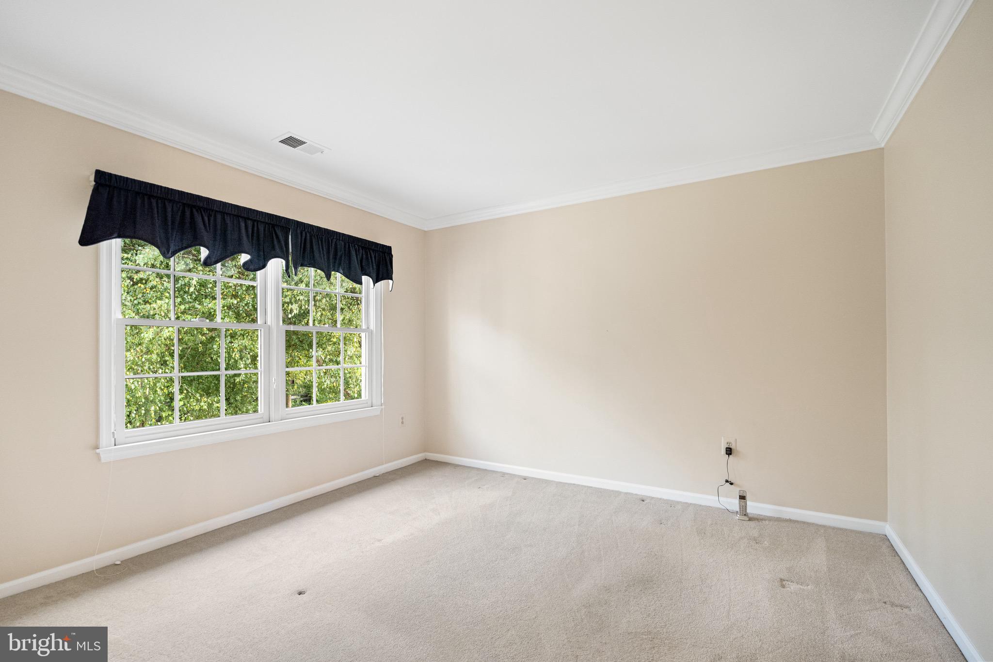 FULL CRY FARM - Residential