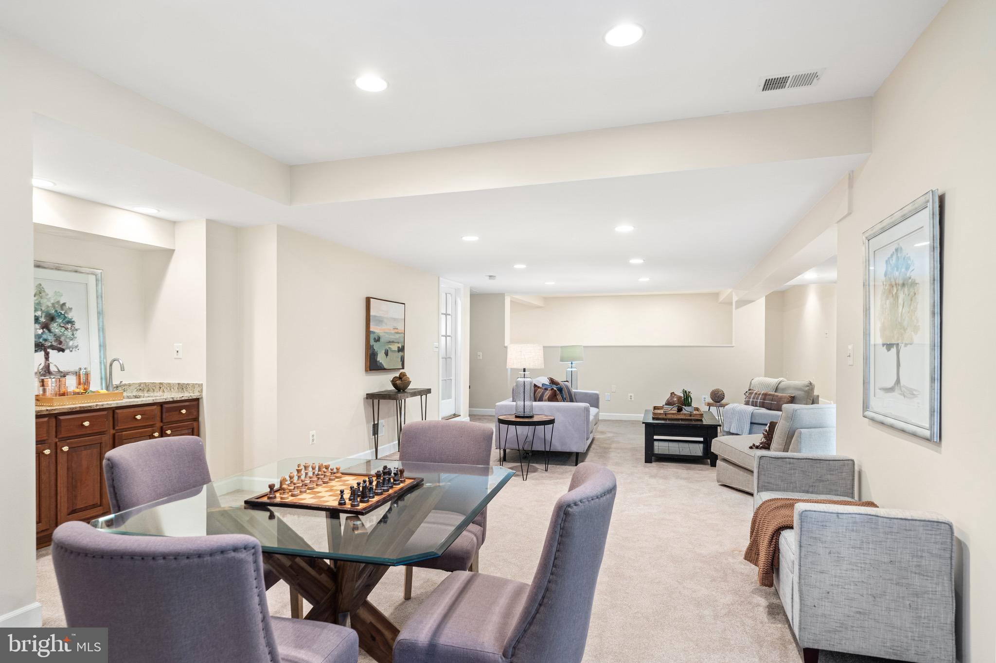 FULL CRY FARM - Residential