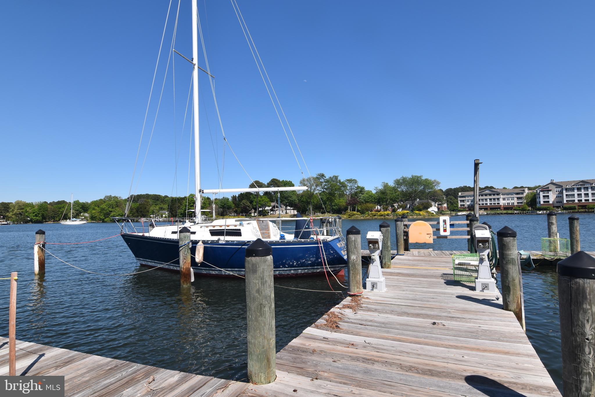 SOLOMONS LANDING - Residential