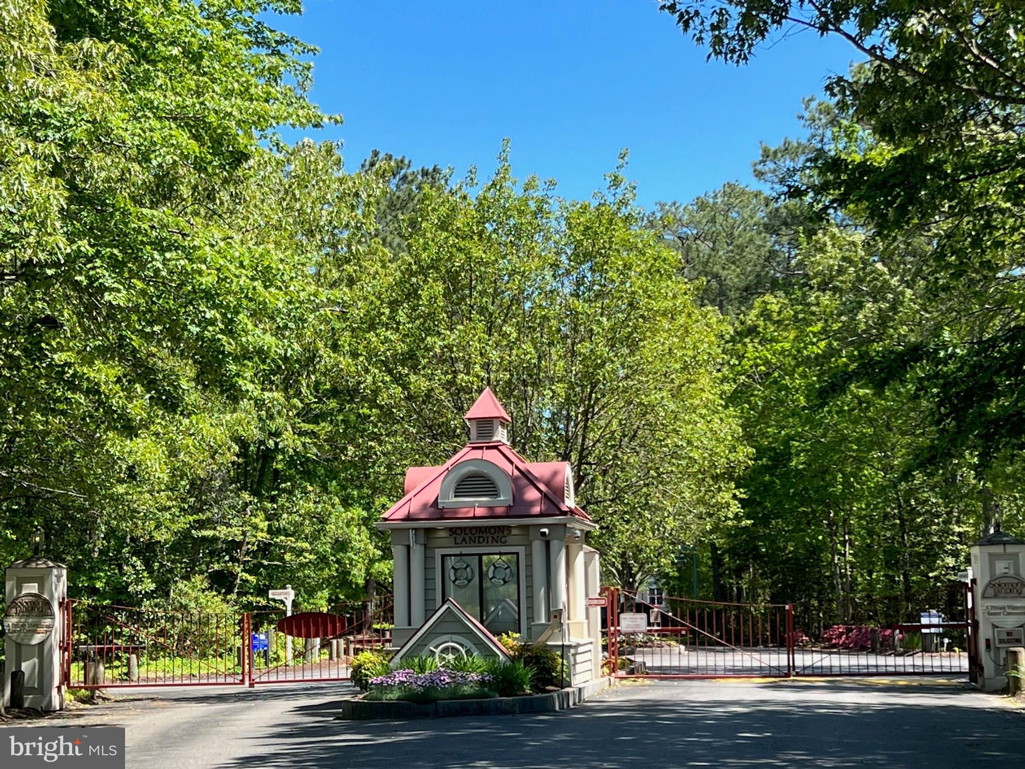 SOLOMONS LANDING - Residential