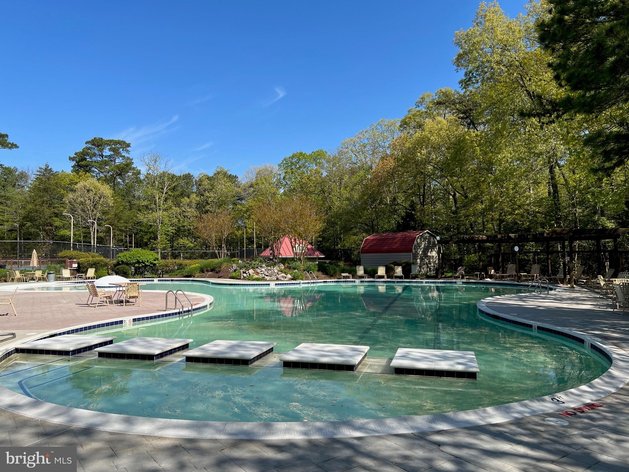 SOLOMONS LANDING - Residential