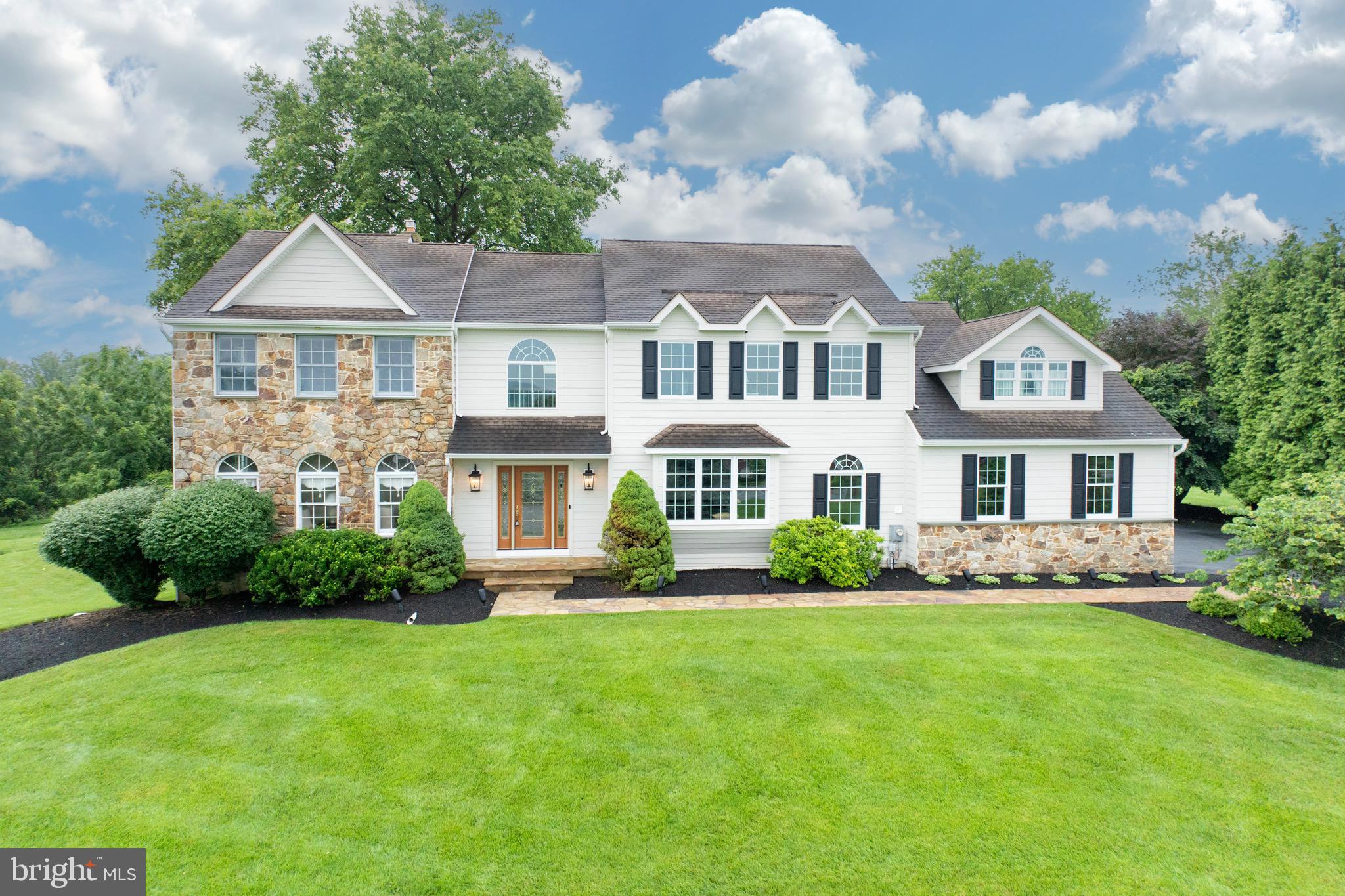 FAIRFIELDS - Residential