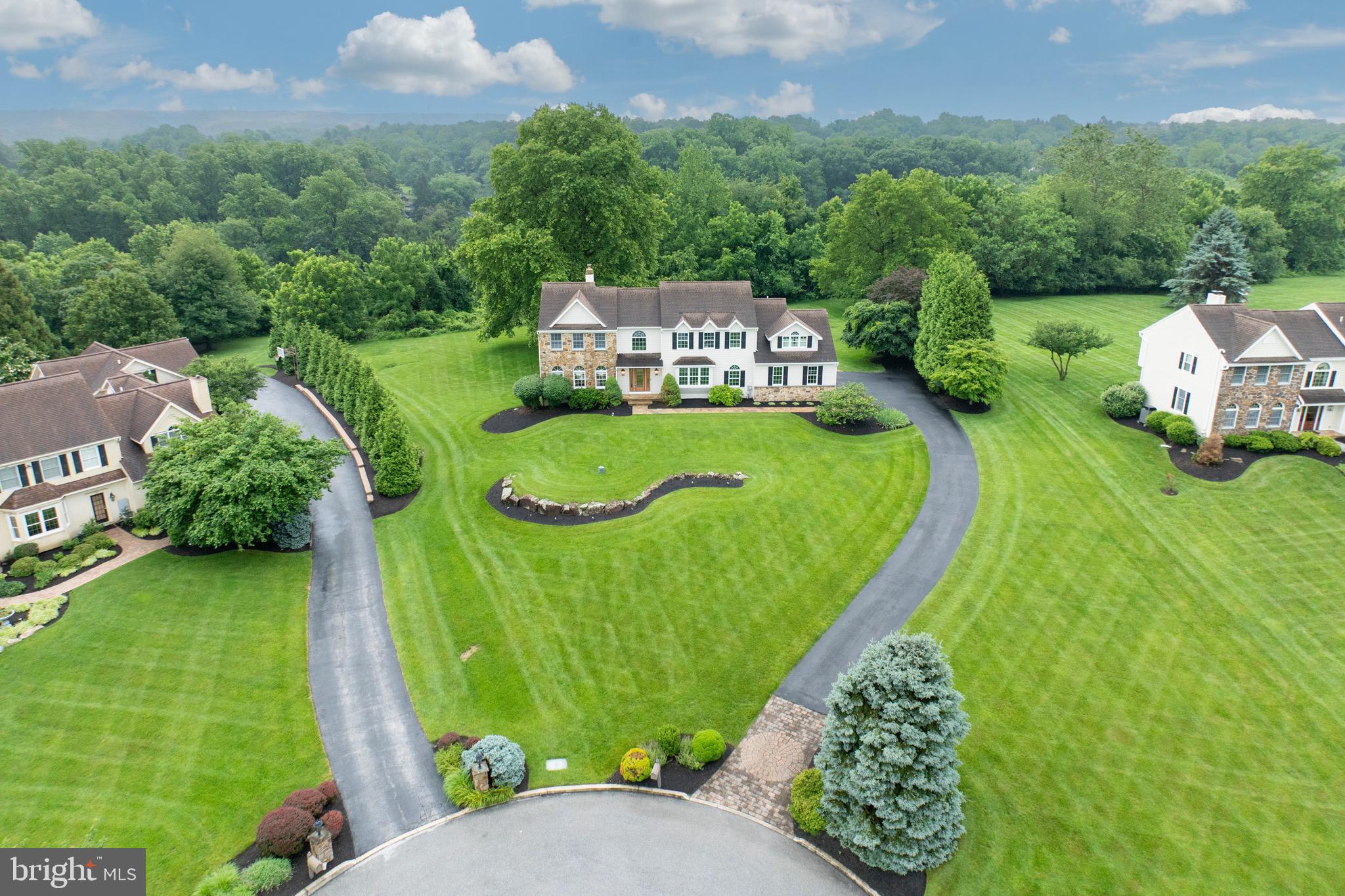 FAIRFIELDS - Residential