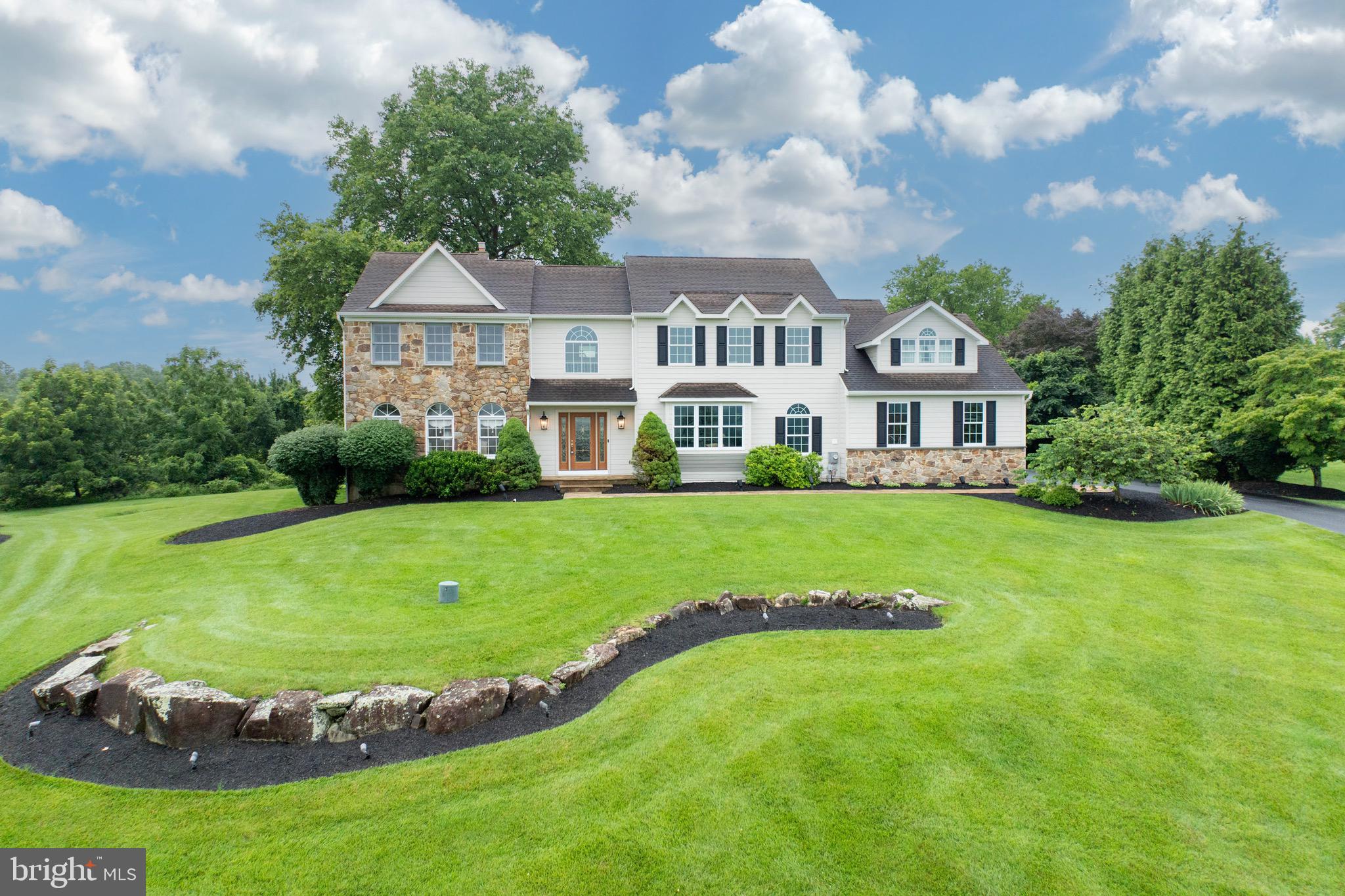 69 FAIRFIELD LANE