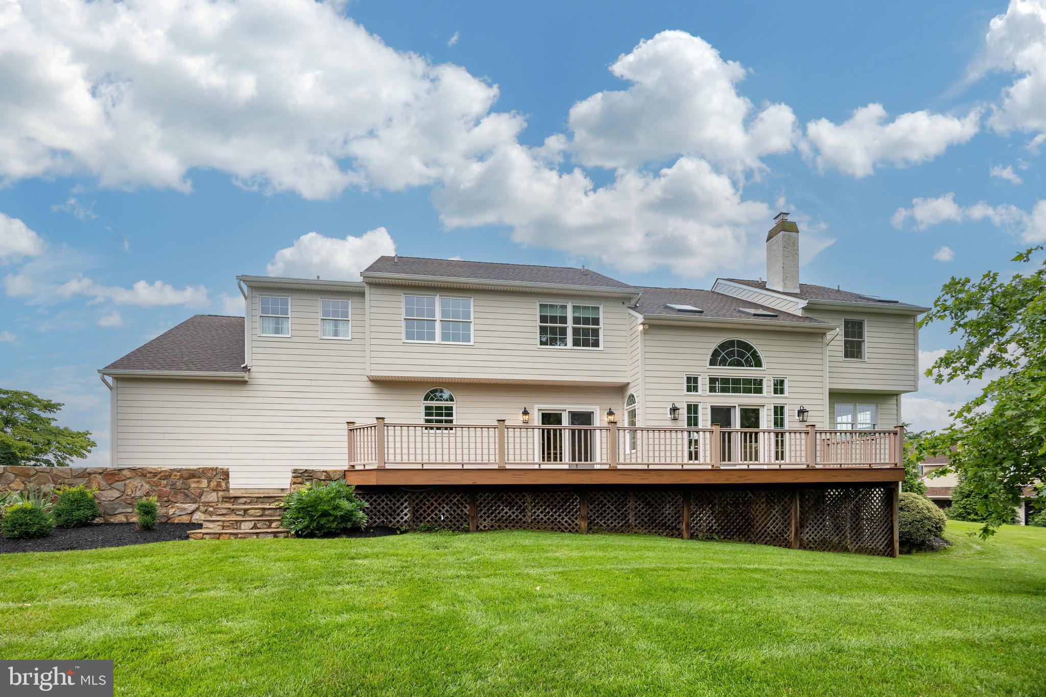 FAIRFIELDS - Residential