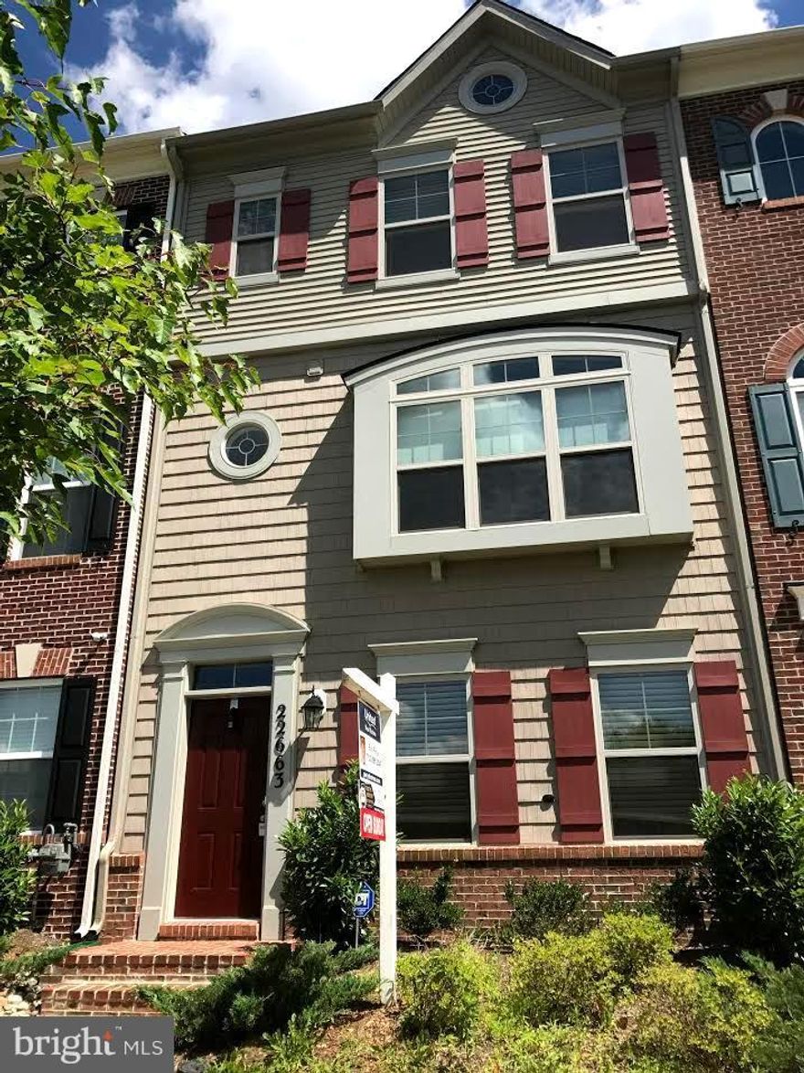 Craftmark luxury townhome, 3 years young, facing green space, wide-plank wood floors, crown molding & chair railing, kitchen w/ island, granite counters, SS appliances, treks deck, master w/ walk-in closet, finished lower level w/ half bath, two-car garage. Near 270, walk to pools, clubhouses, restaurants, outlets nature trails, parks and more.