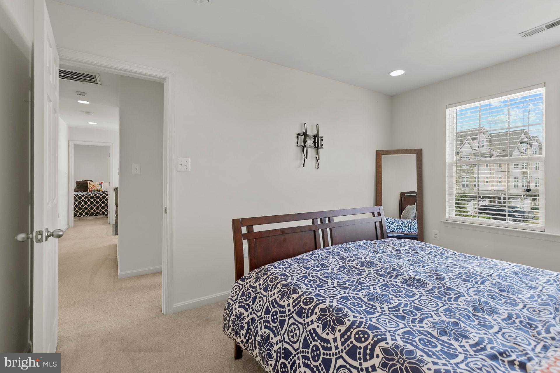 PRINCE FREDERICK CROSSING - Residential