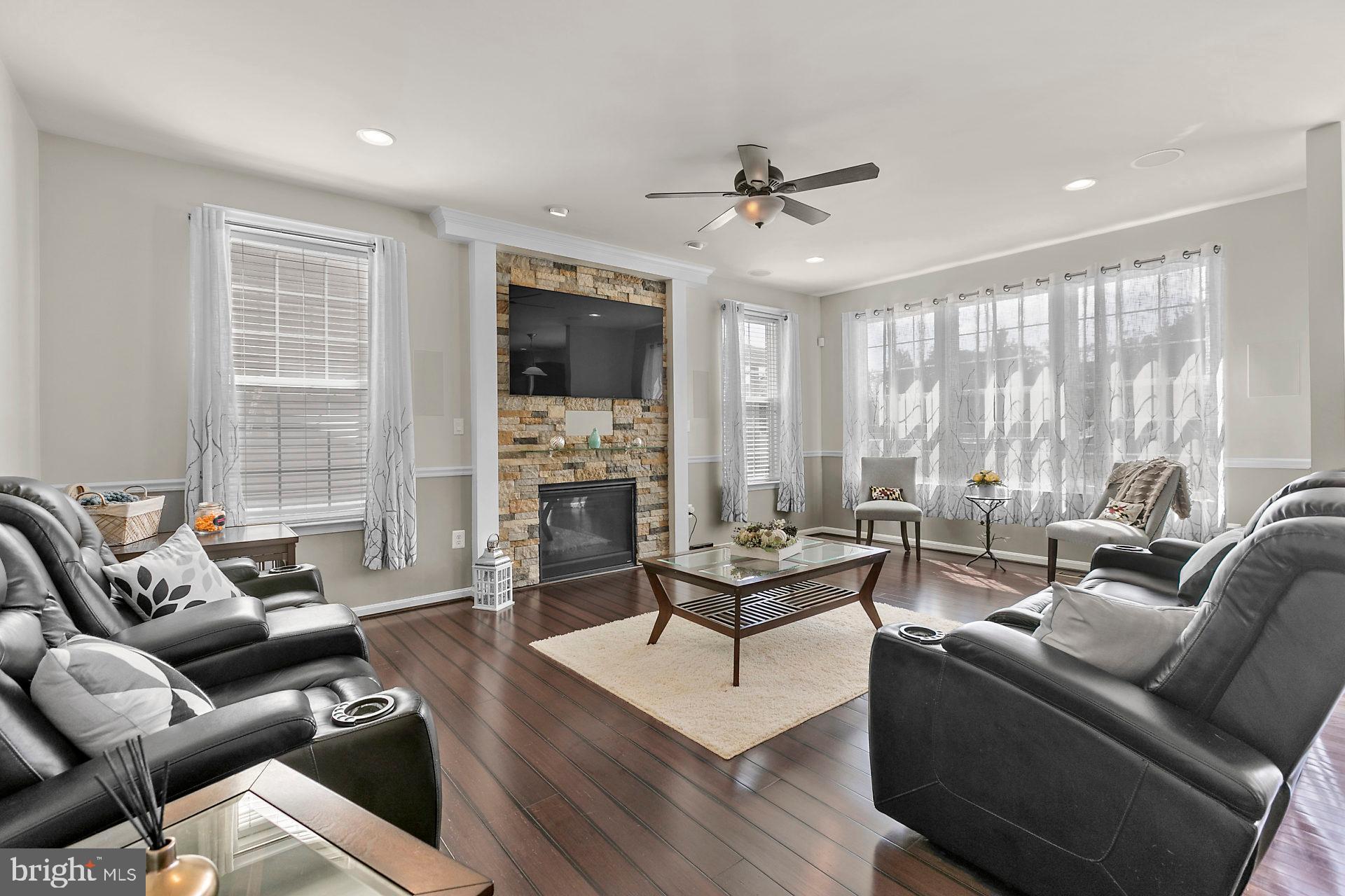 PRINCE FREDERICK CROSSING - Residential