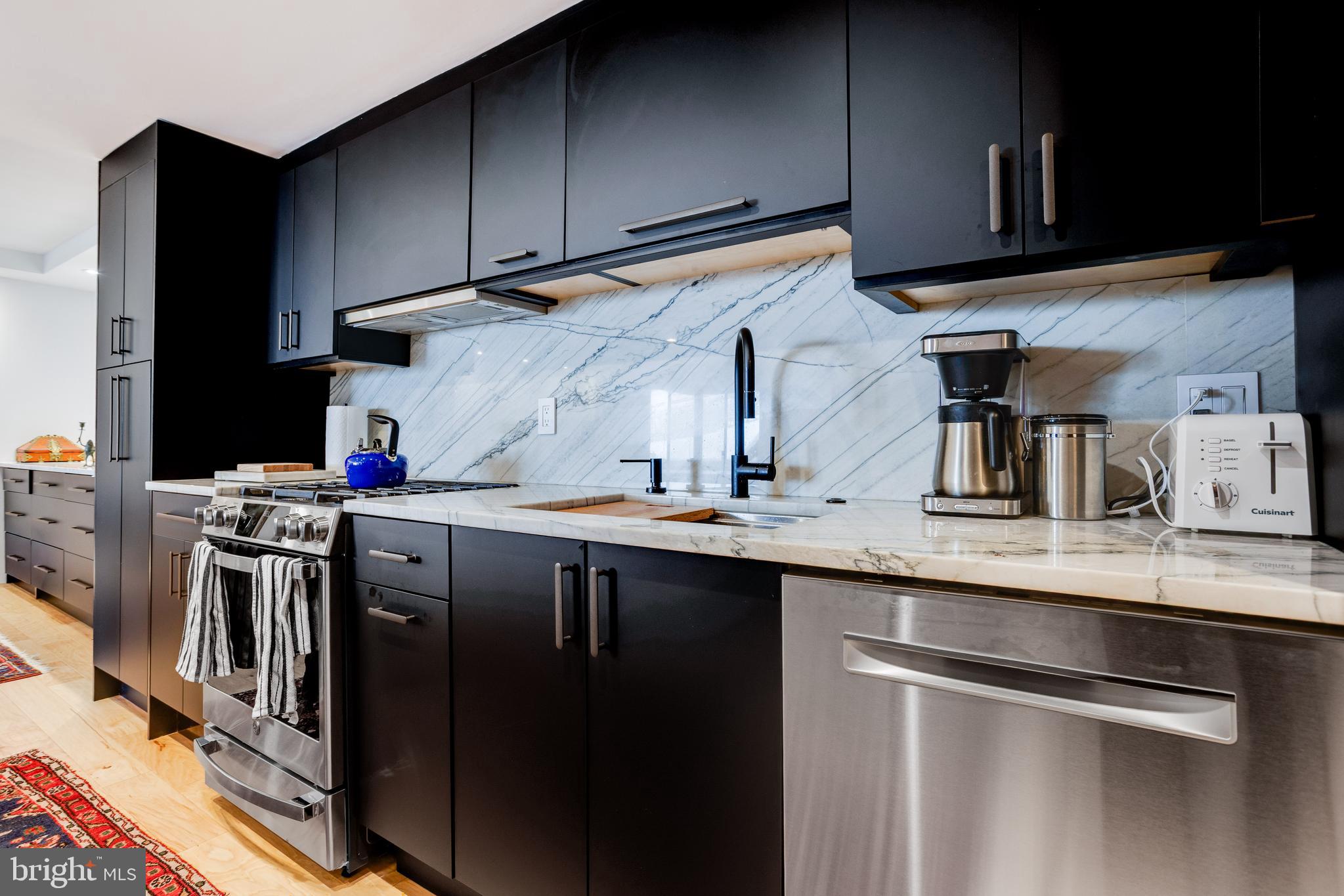 FAIRMOUNT - Residential