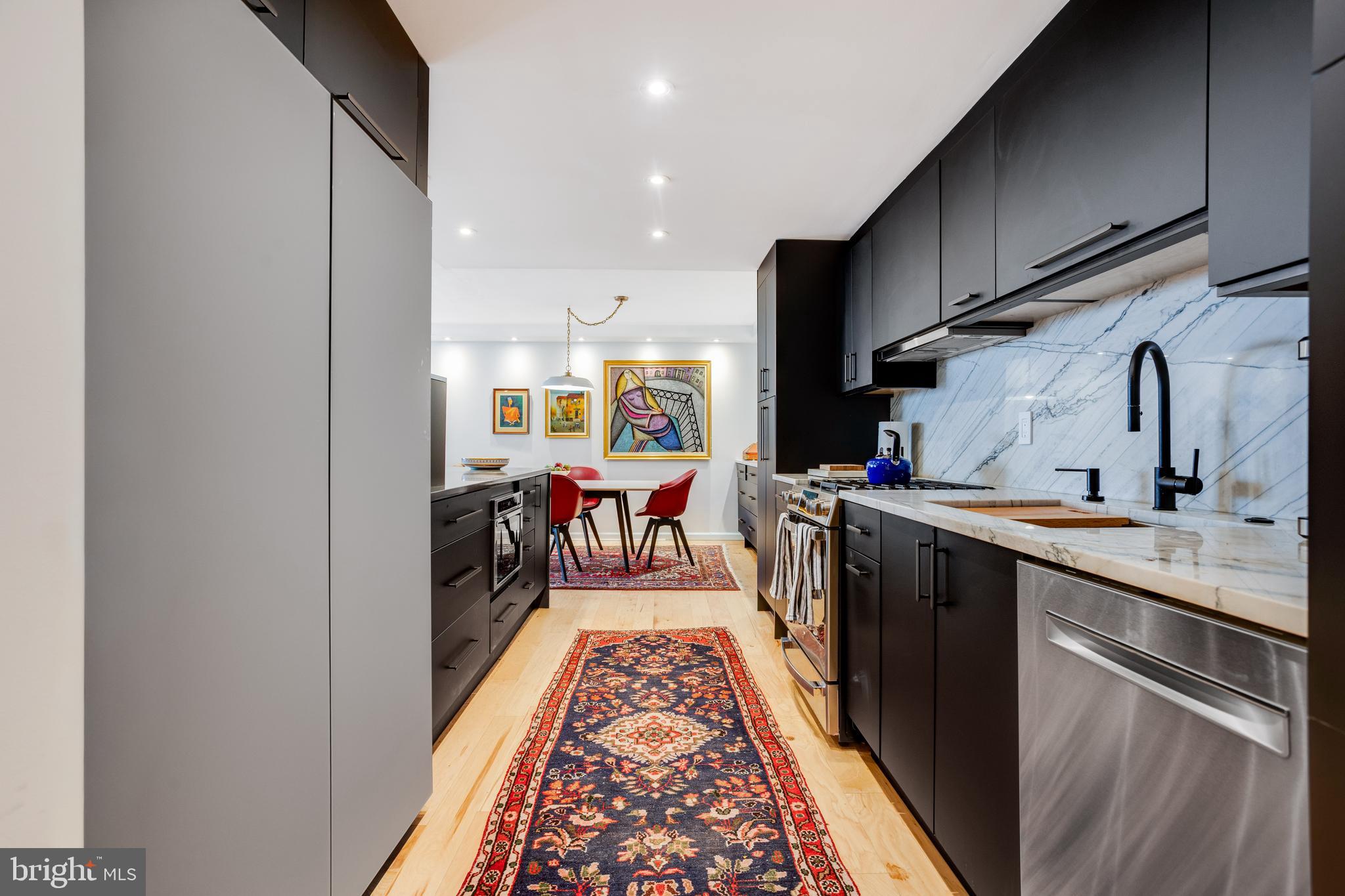 FAIRMOUNT - Residential