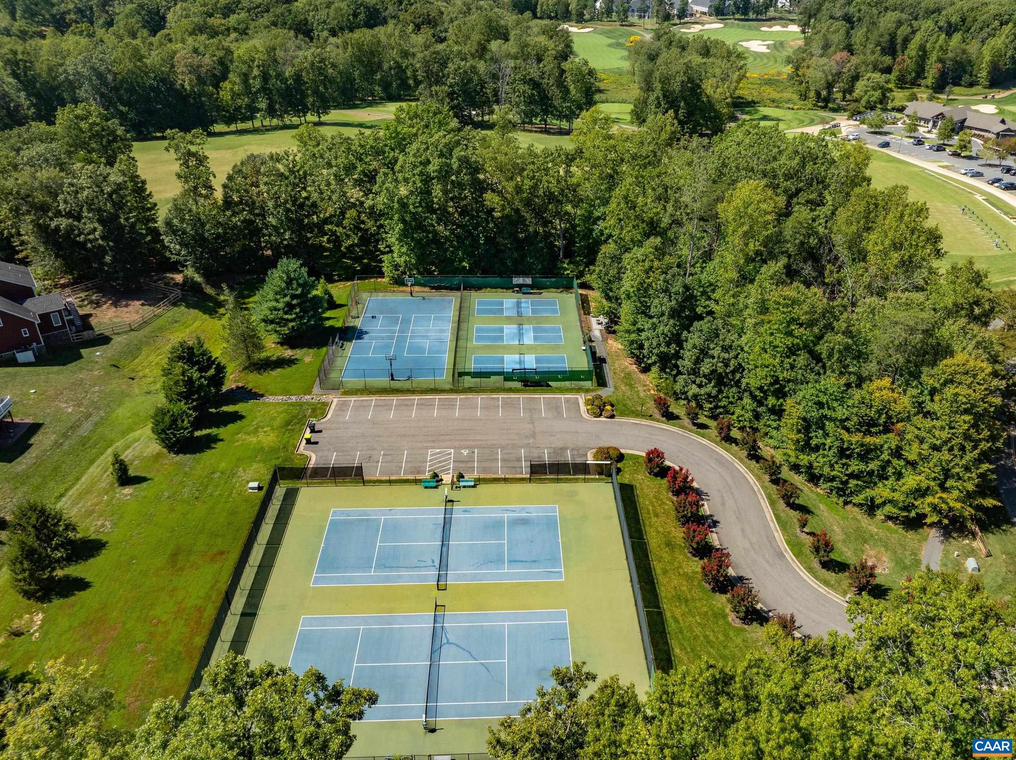 SPRING CREEK - Residential