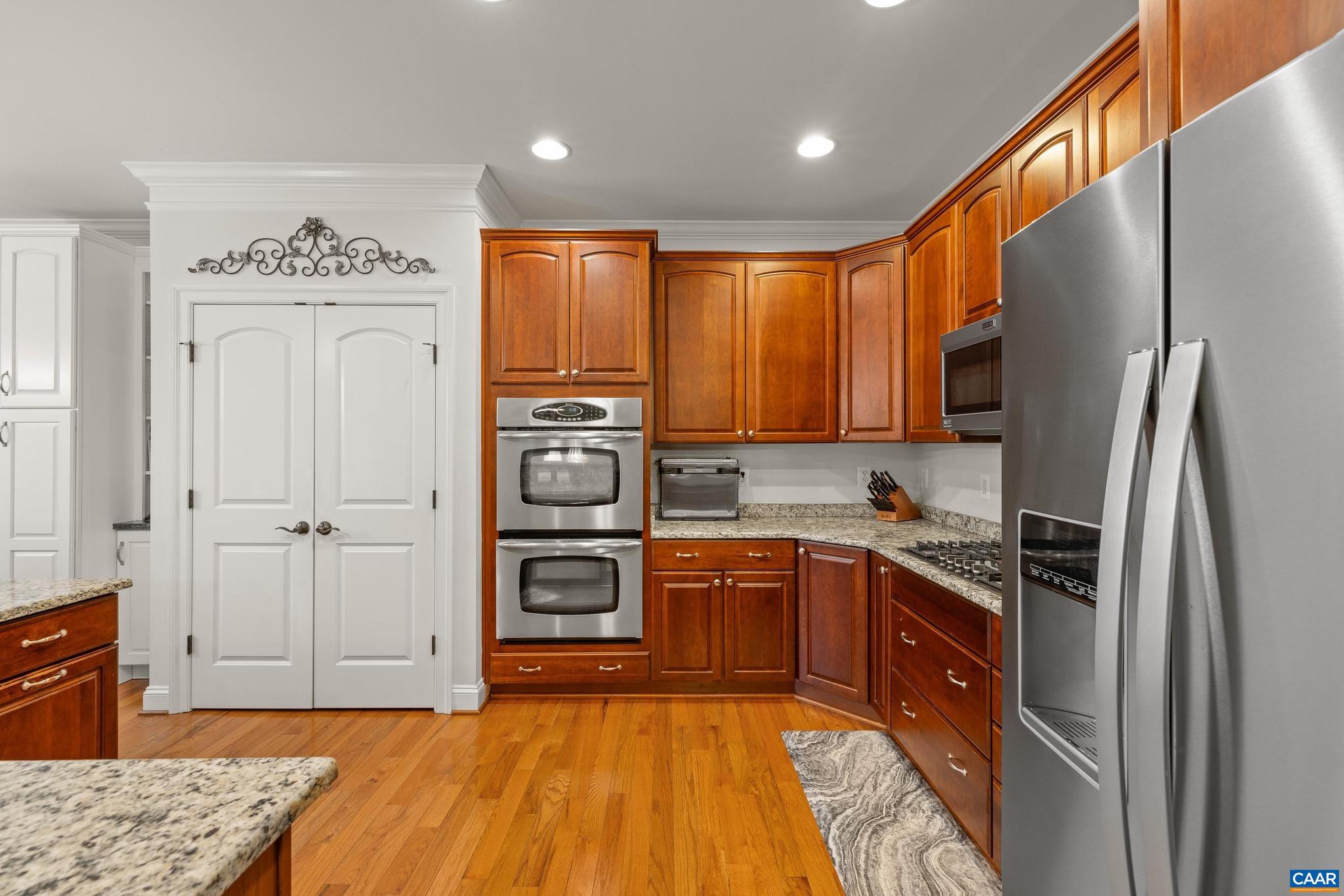 SPRING CREEK - Residential