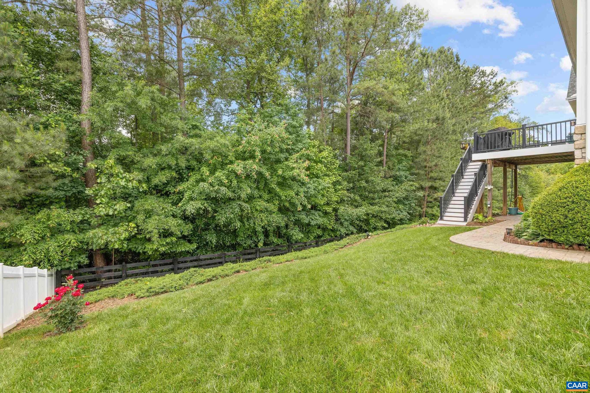 SPRING CREEK - Residential