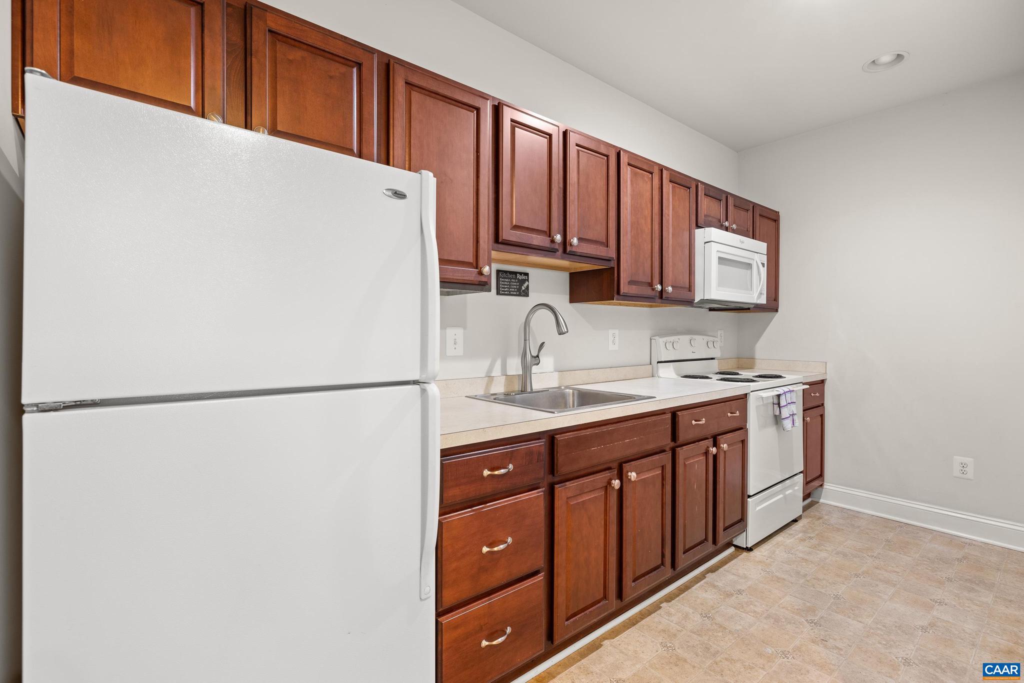 SPRING CREEK - Residential