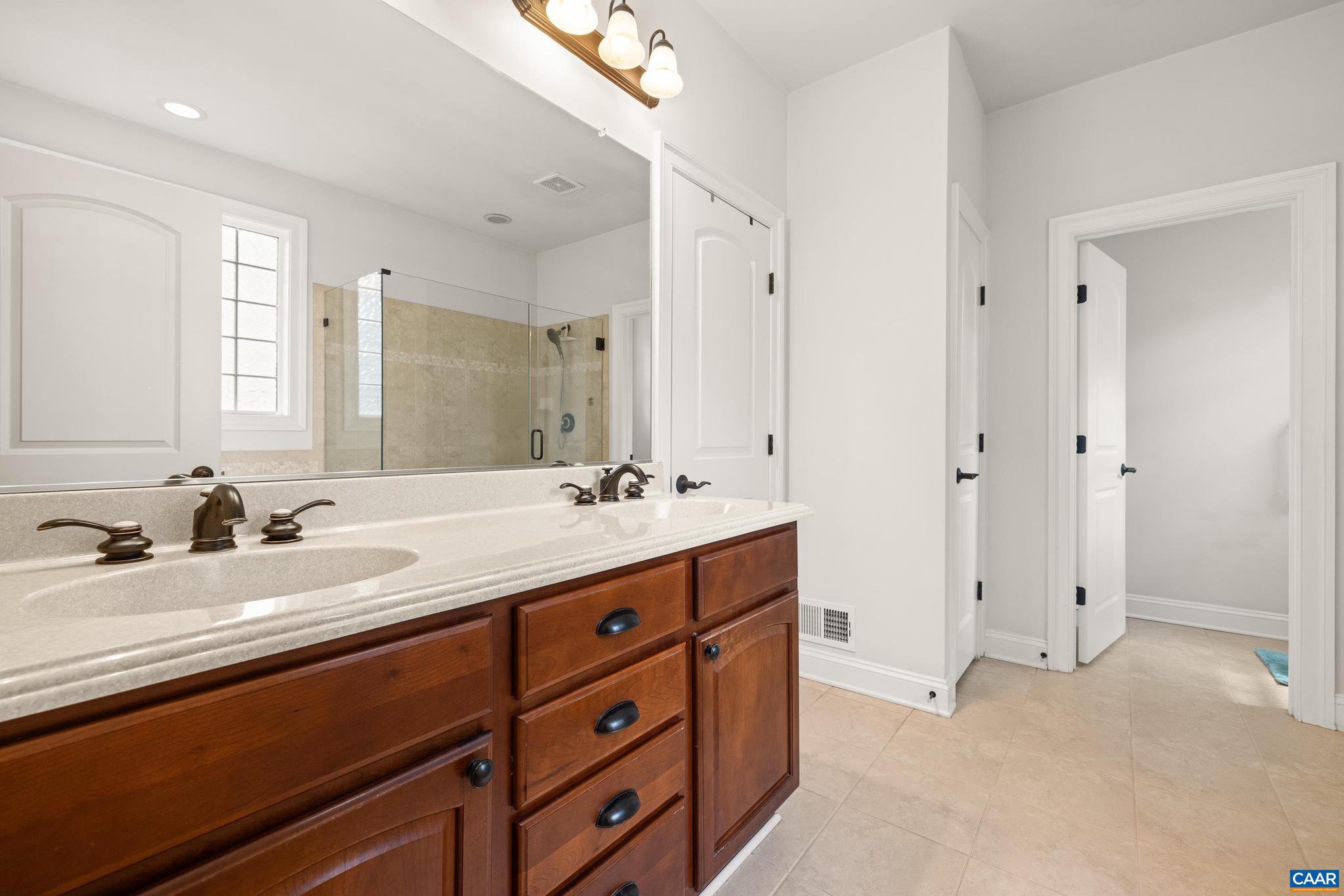 SPRING CREEK - Residential