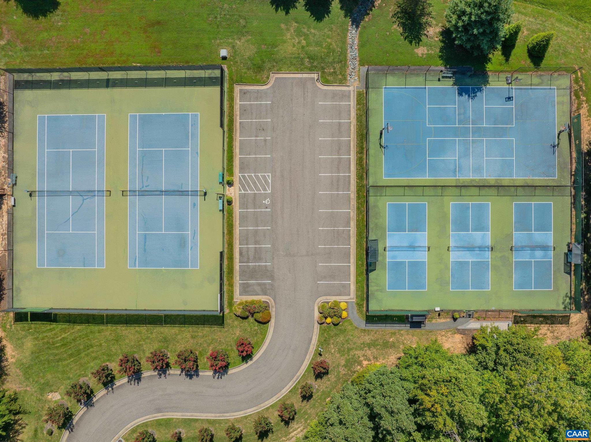 SPRING CREEK - Residential