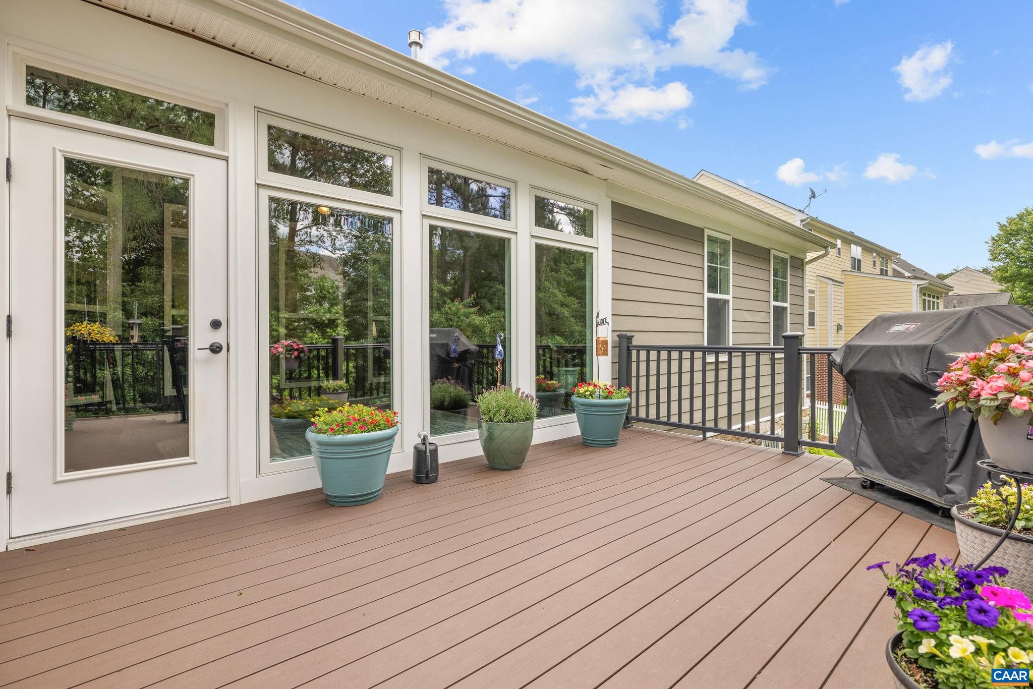 SPRING CREEK - Residential