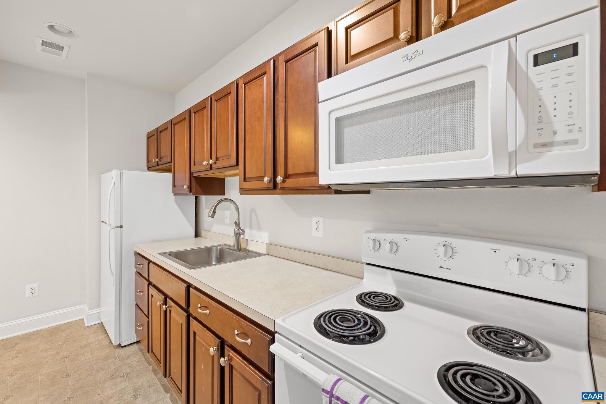 SPRING CREEK - Residential