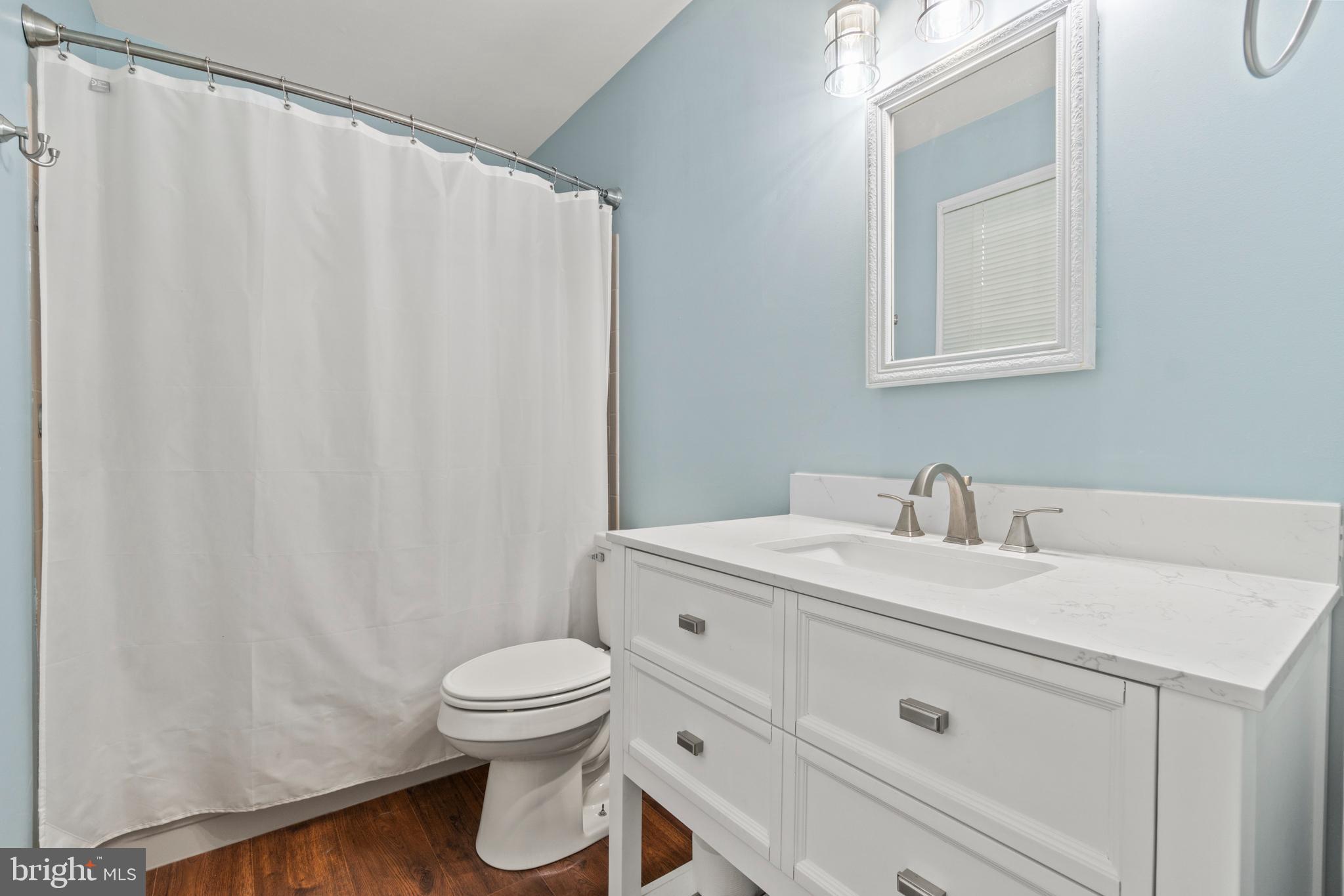 COUNTRY WOOD ESTATES - Residential