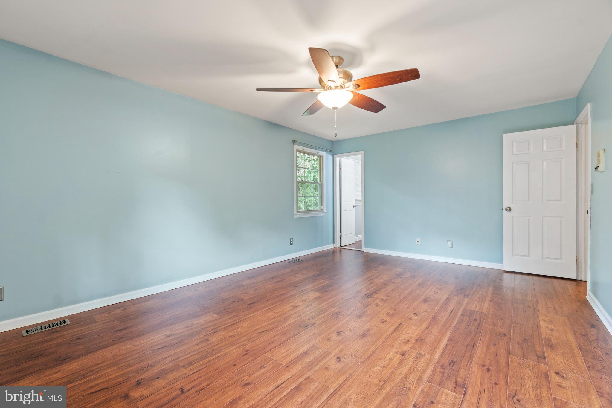 COUNTRY WOOD ESTATES - Residential