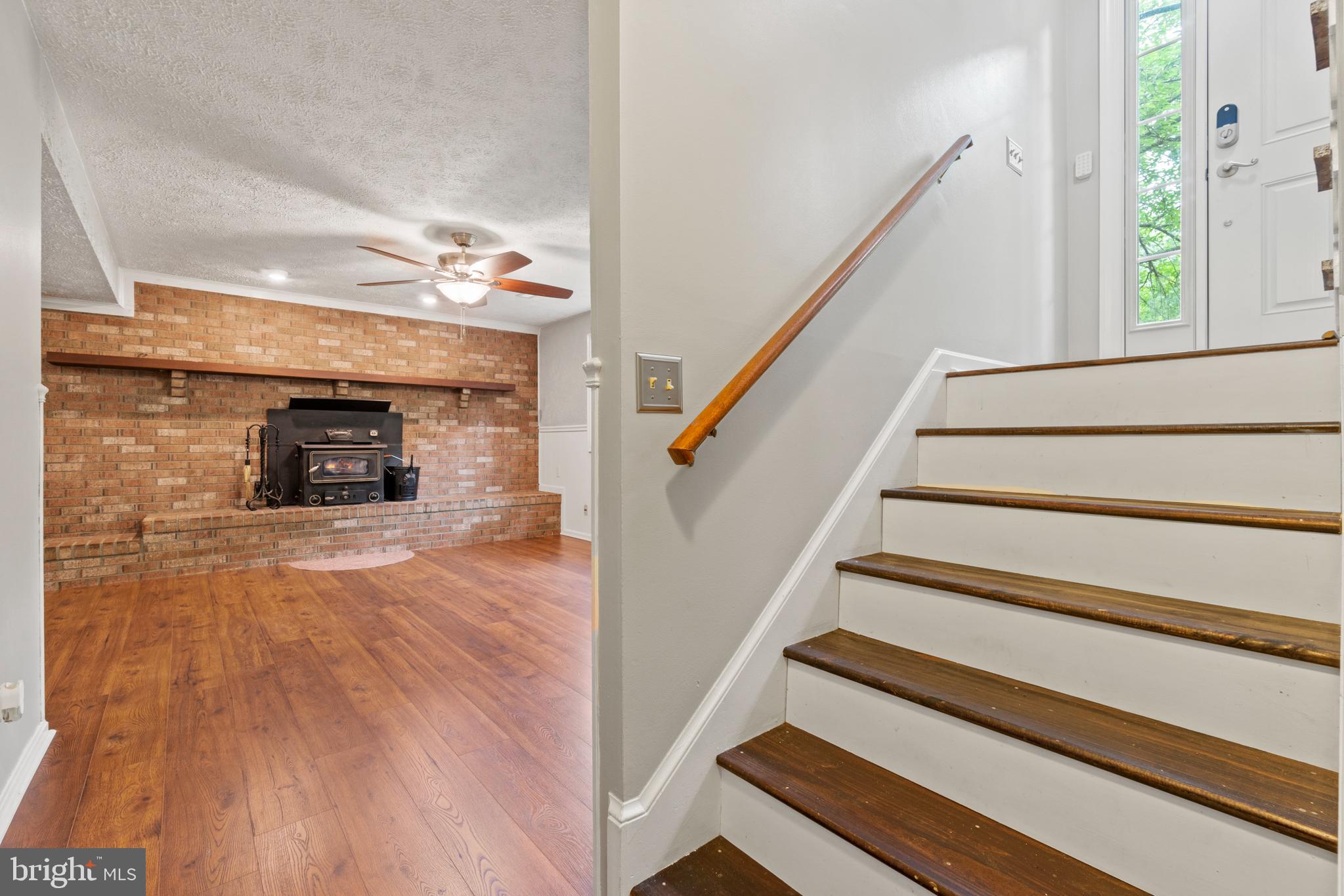 COUNTRY WOOD ESTATES - Residential