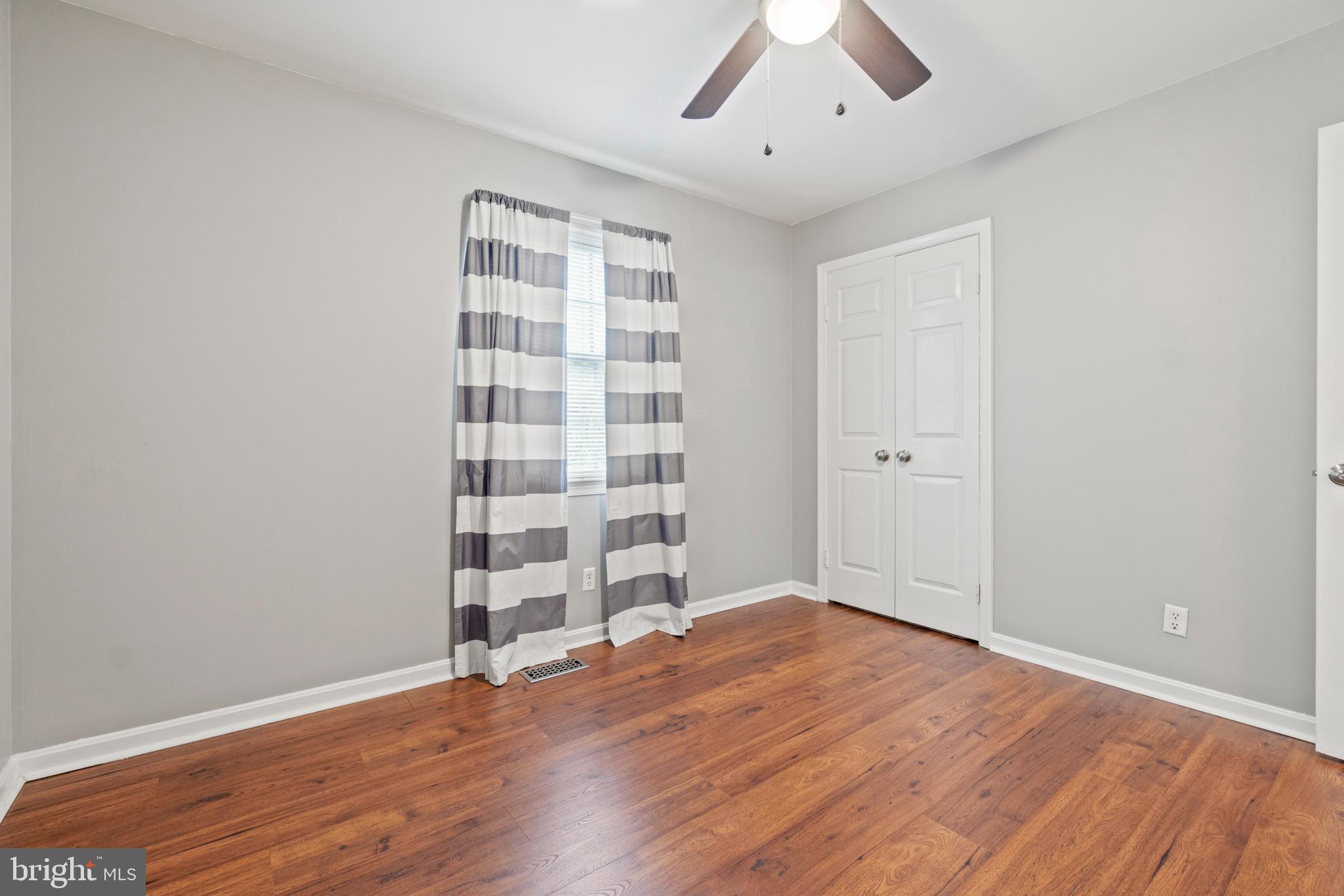 COUNTRY WOOD ESTATES - Residential