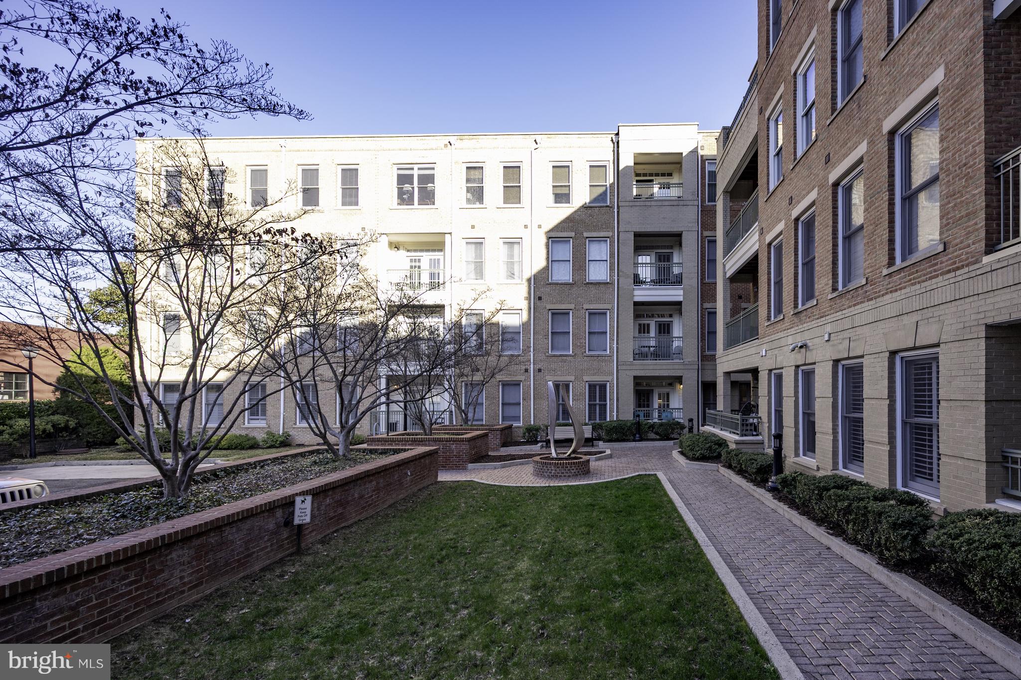 OLD TOWN - Residential