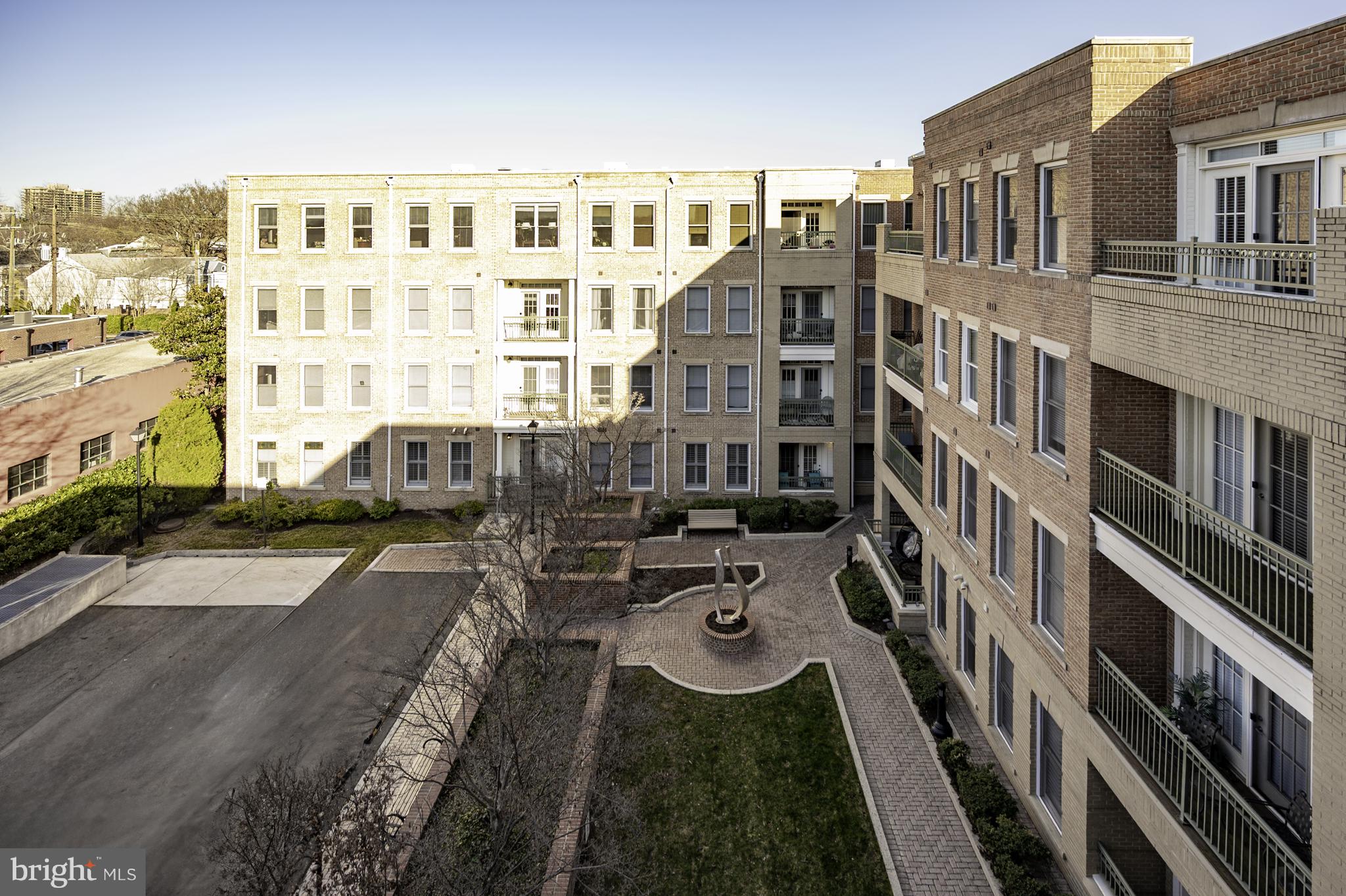 OLD TOWN - Residential