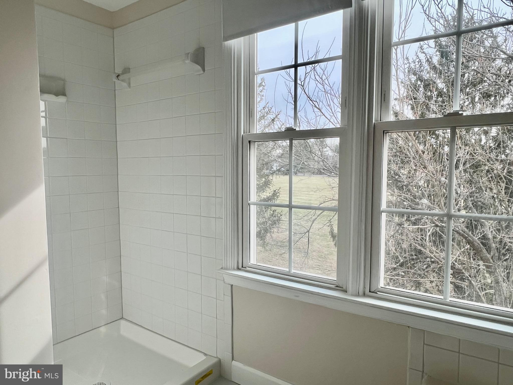 THE REACH - Residential