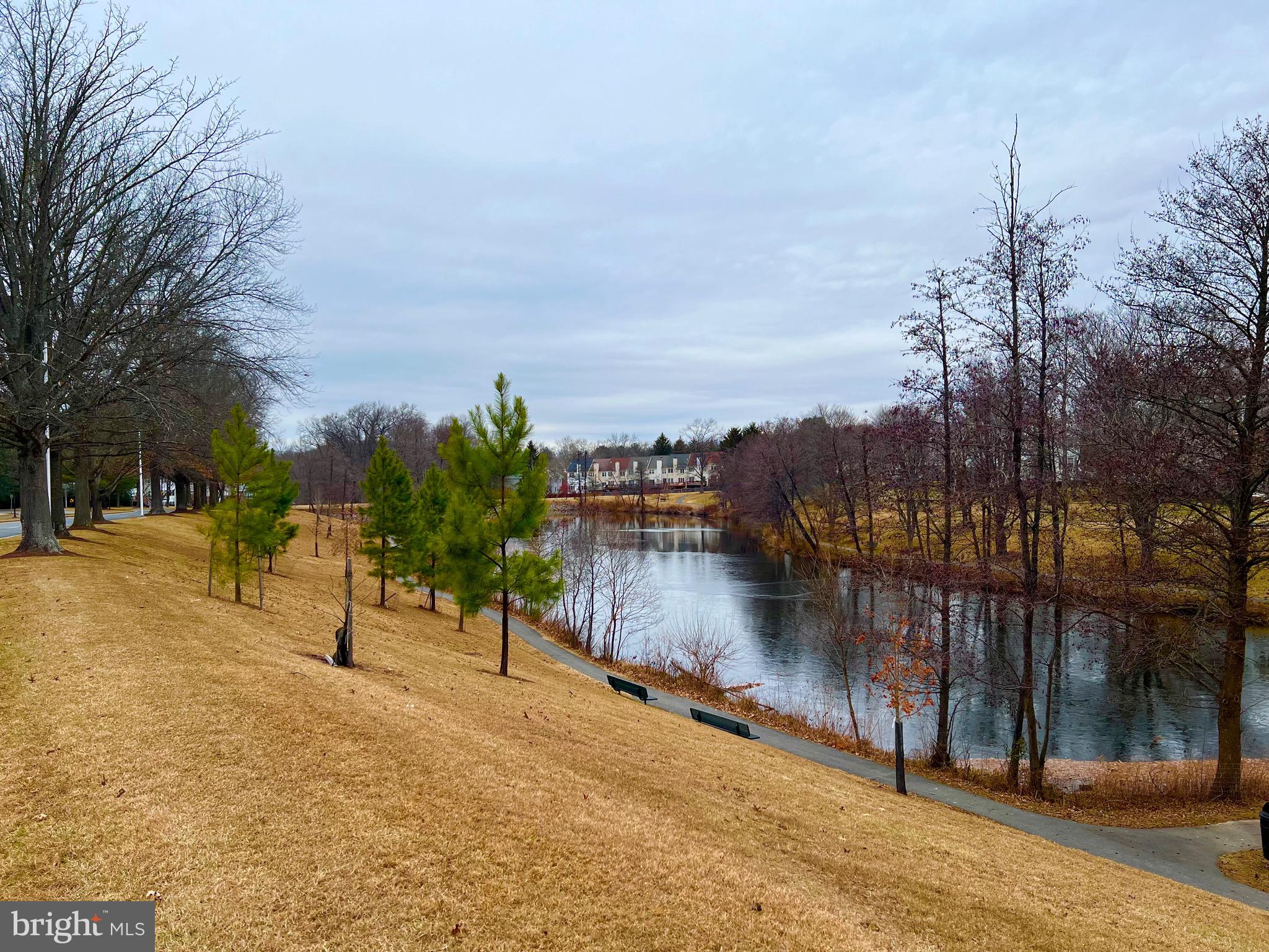 THE REACH - Residential