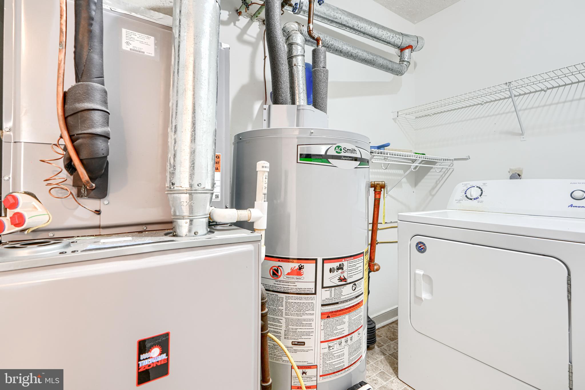 THE POND - Residential