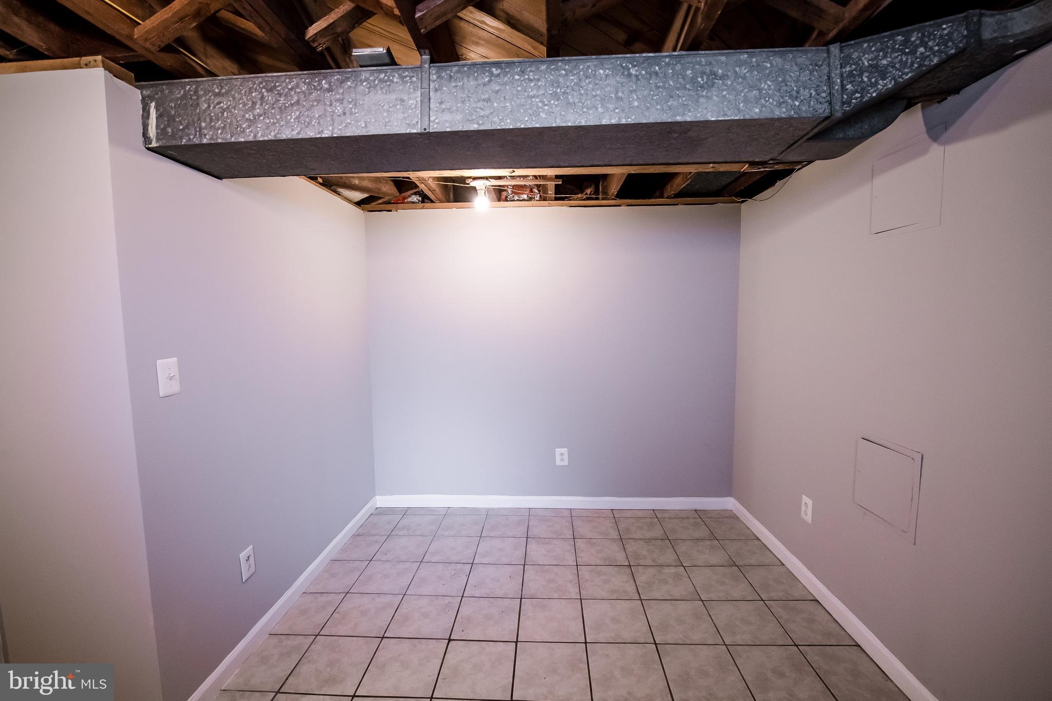 HILLSIDE PARK - Residential