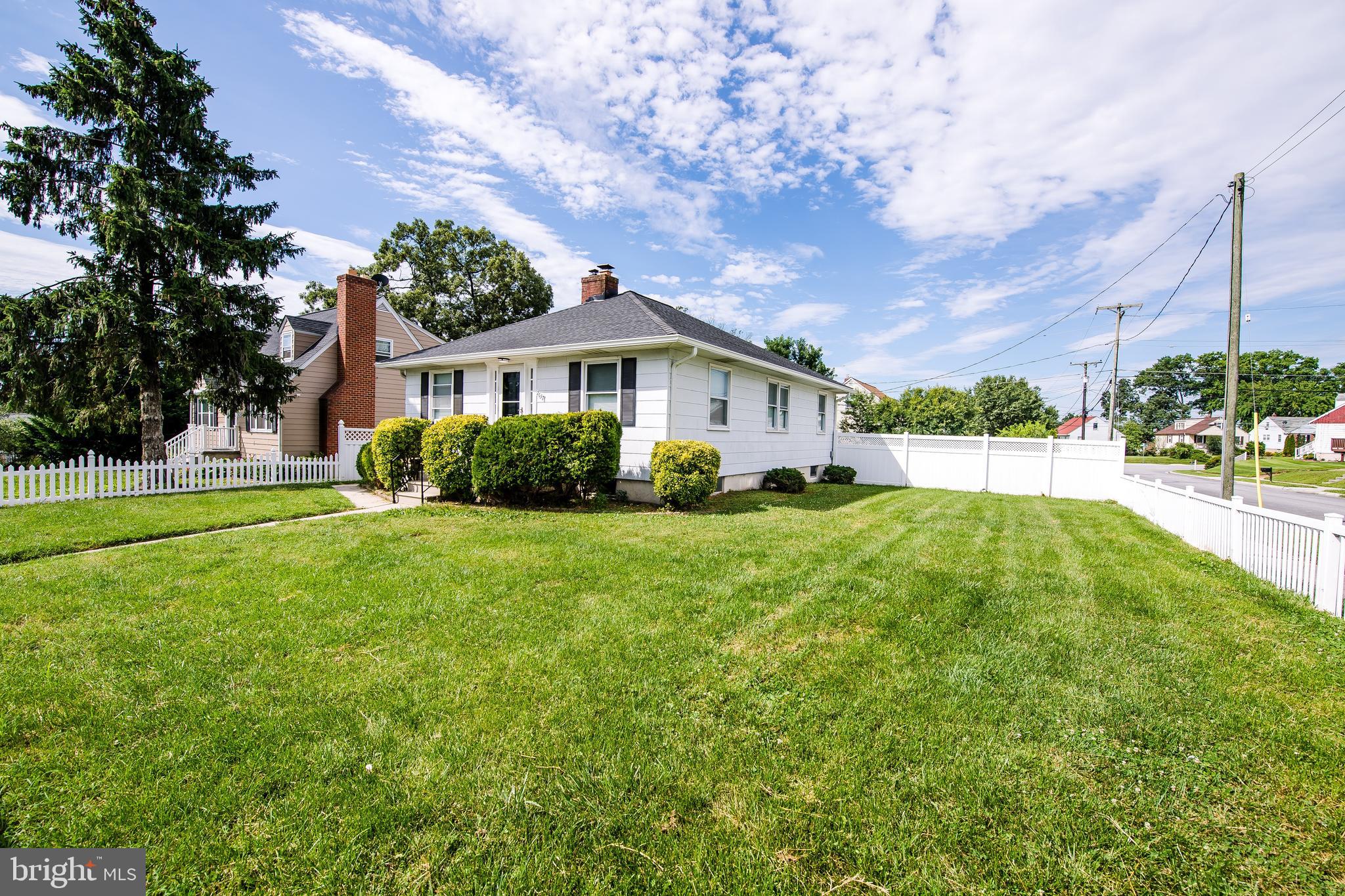 HILLSIDE PARK - Residential