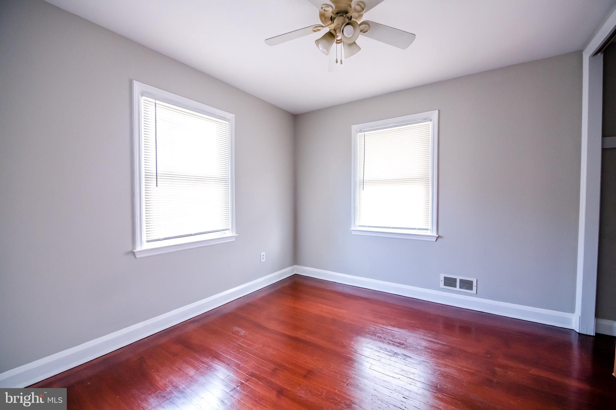 HILLSIDE PARK - Residential