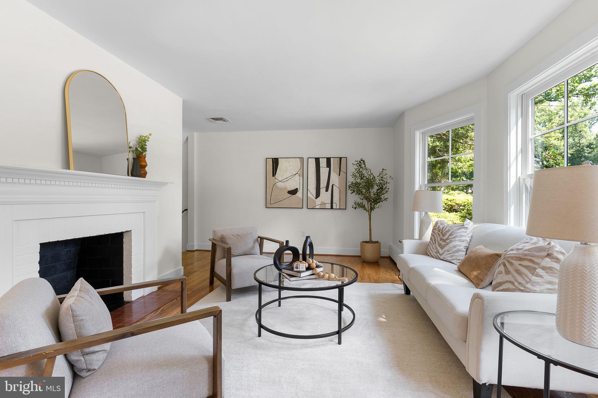 6353 CROSSWOODS DRIVE