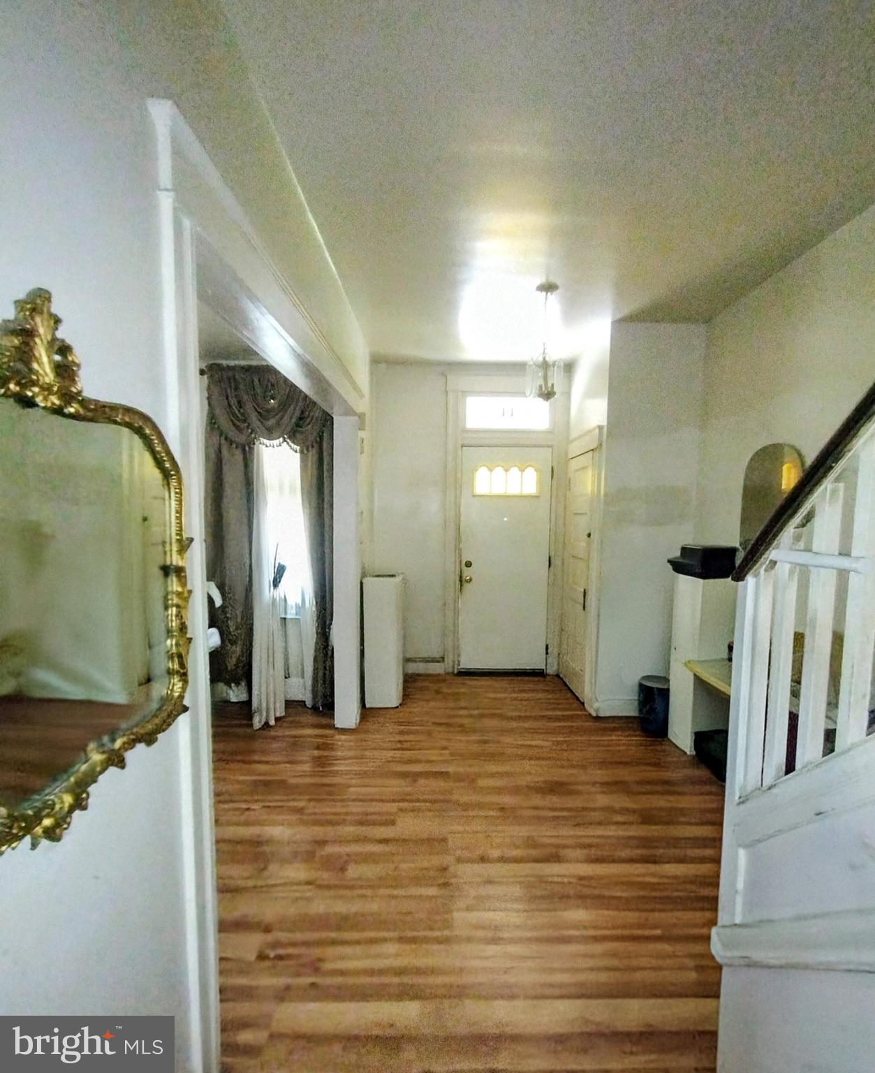 11 S WICKHAM ROAD