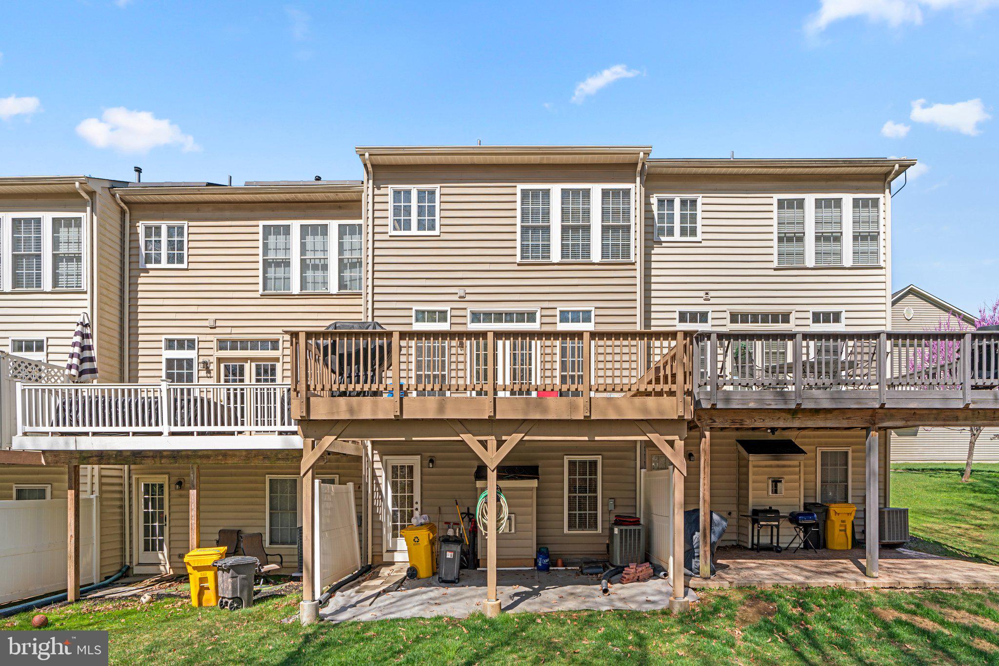 VILLAGES OF DORCHESTER - Residential