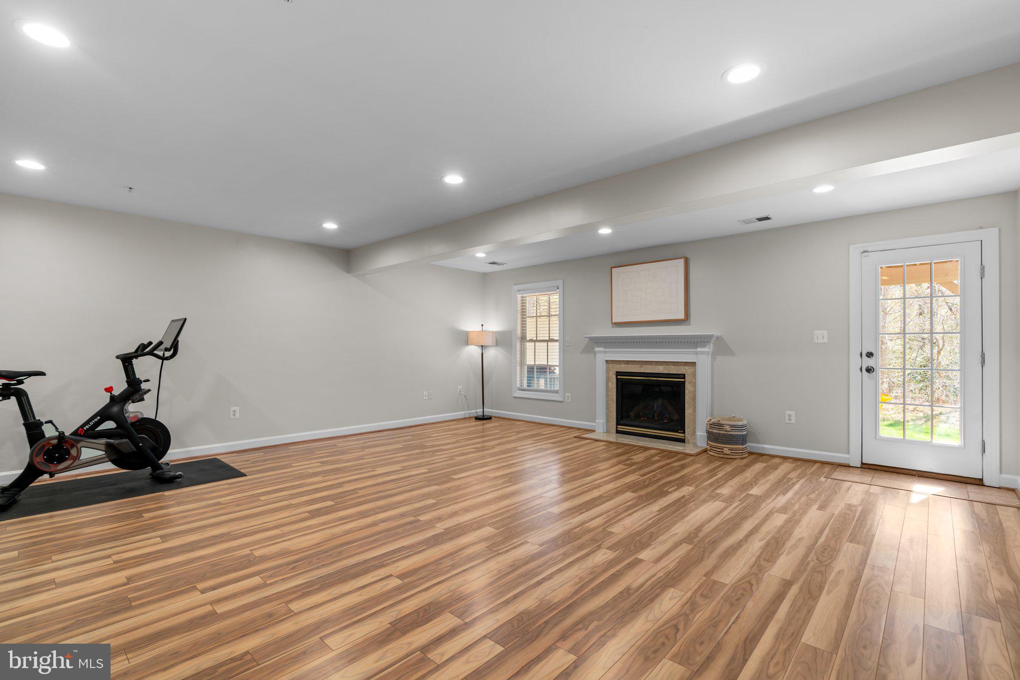 VILLAGES OF DORCHESTER - Residential