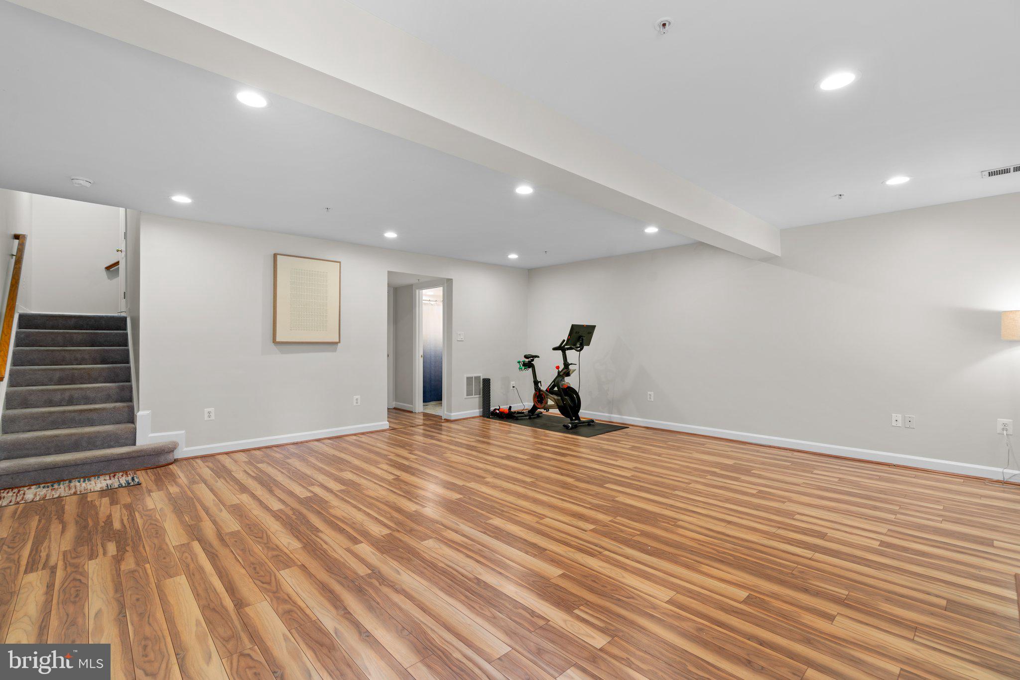 VILLAGES OF DORCHESTER - Residential