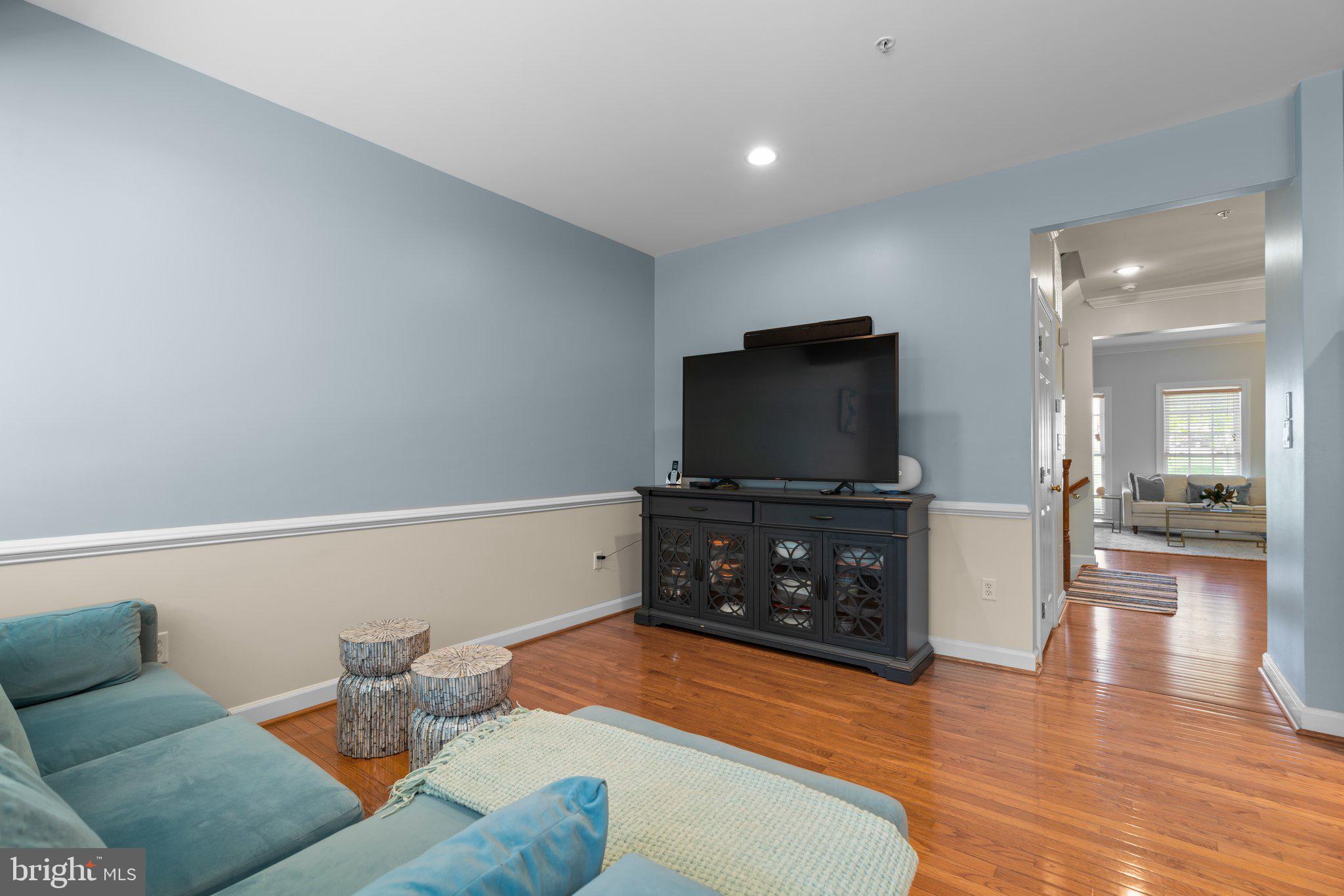 VILLAGES OF DORCHESTER - Residential