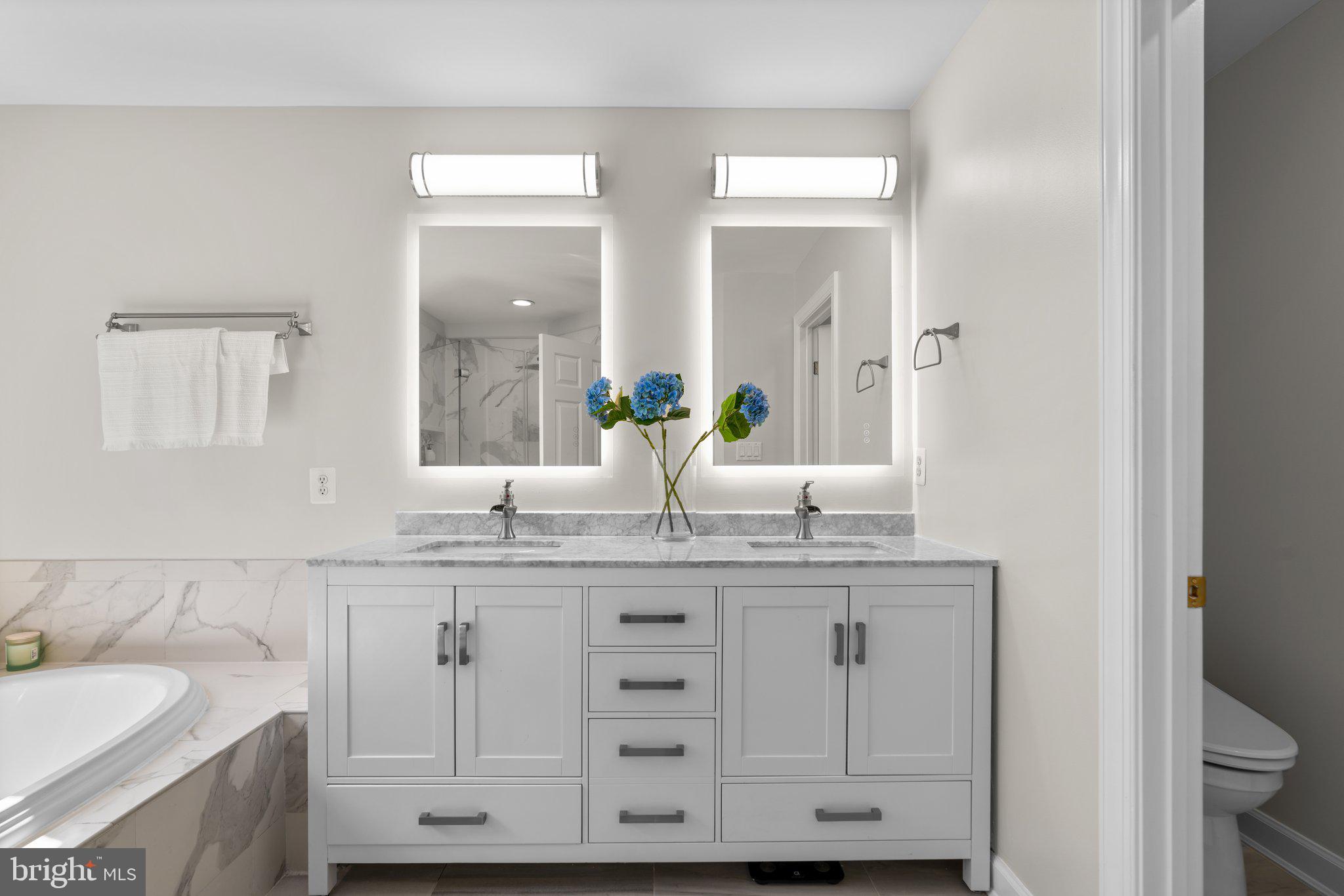 VILLAGES OF DORCHESTER - Residential