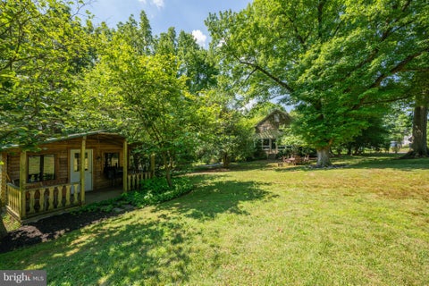 Homes For Sale - 495 Byberry Road<br/> HUNTINGDON VALLEY, PA 19006