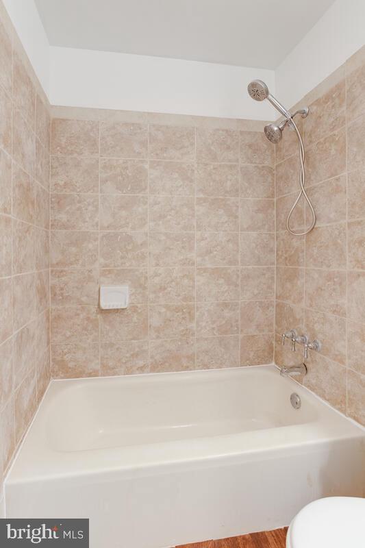 HIGHPOINTE CONDOMINIUM - Residential