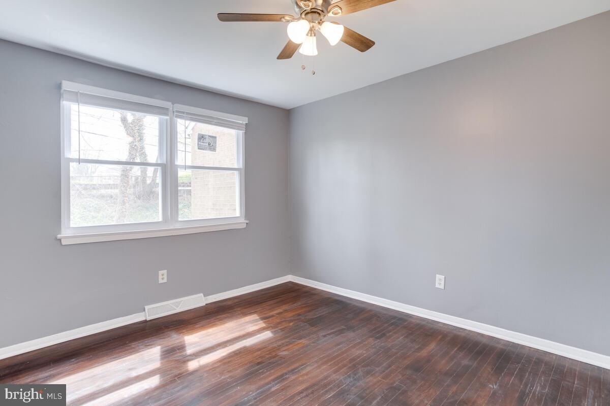 HIGHPOINTE CONDOMINIUM - Residential