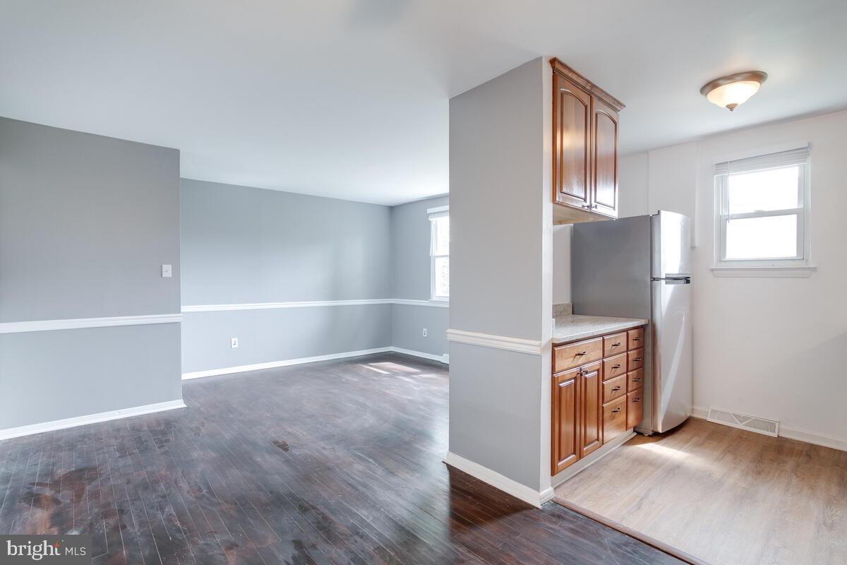 HIGHPOINTE CONDOMINIUM - Residential