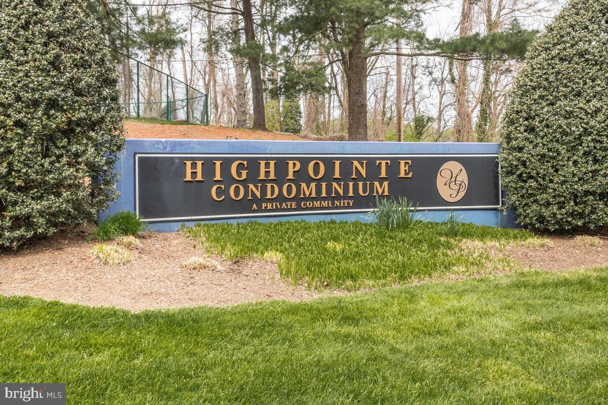HIGHPOINTE CONDOMINIUM - Residential