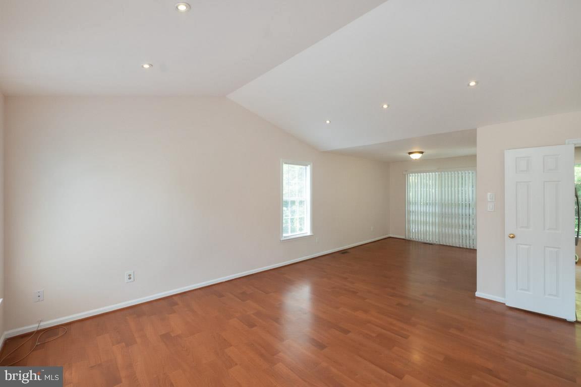 STONEBRIDGE AT WIDEWATER - Residential