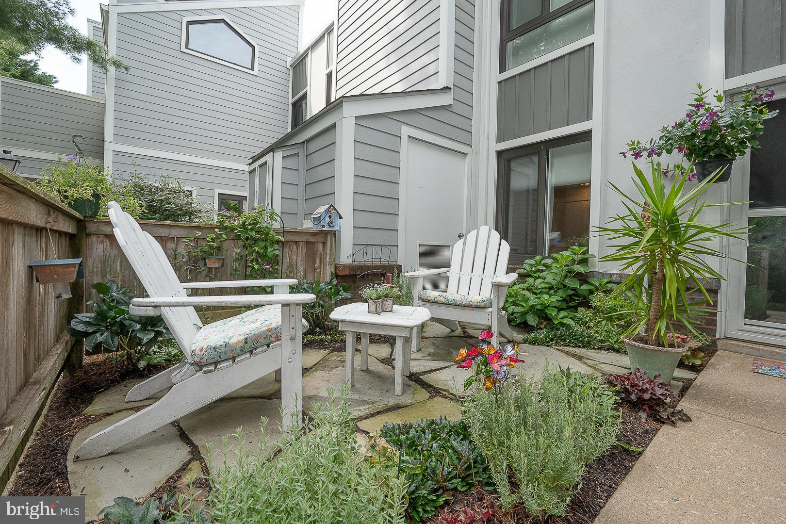 1710 OAKWOOD TERRACE 4G
